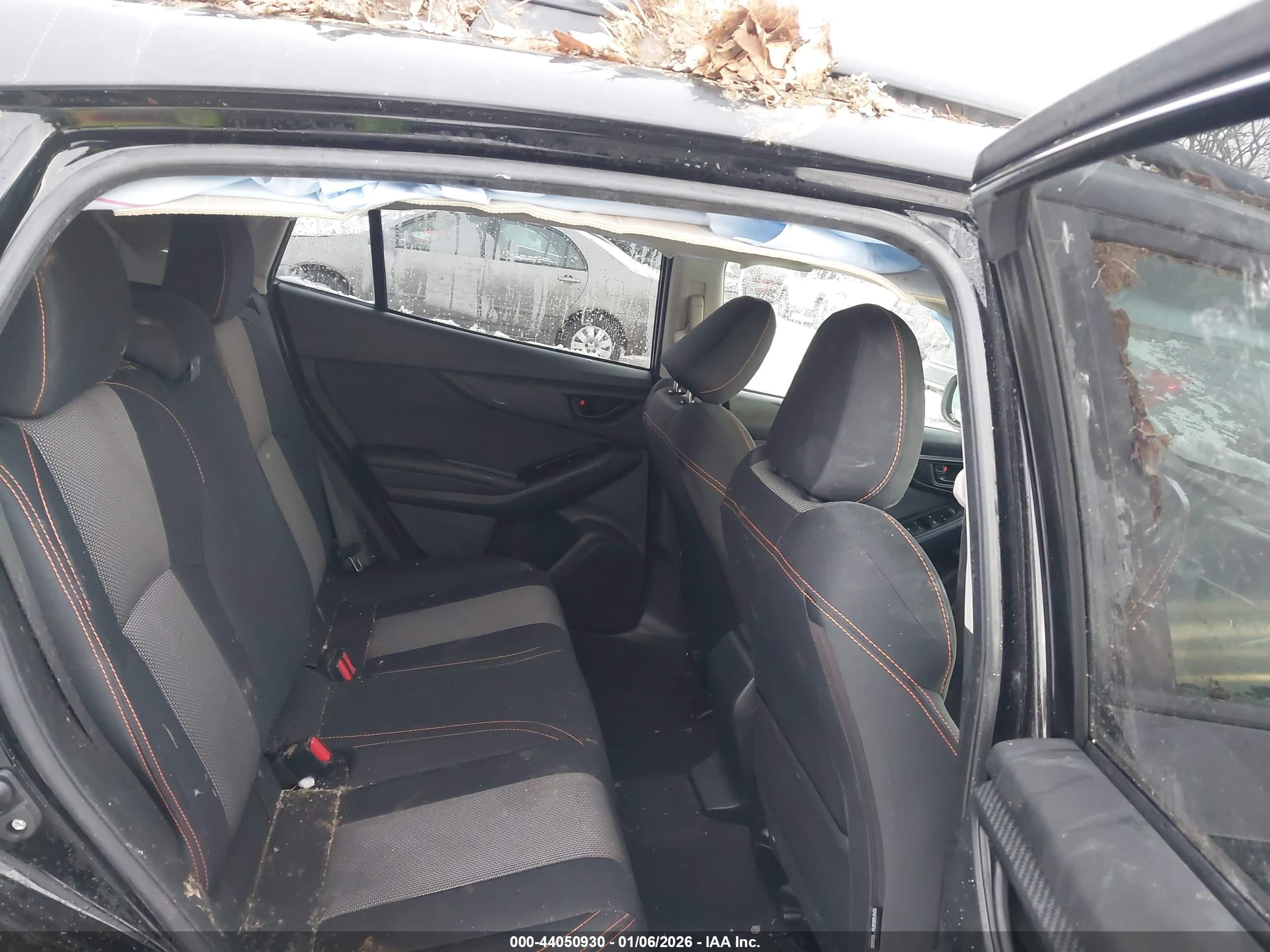 SUBARU CROSSTREK image 8