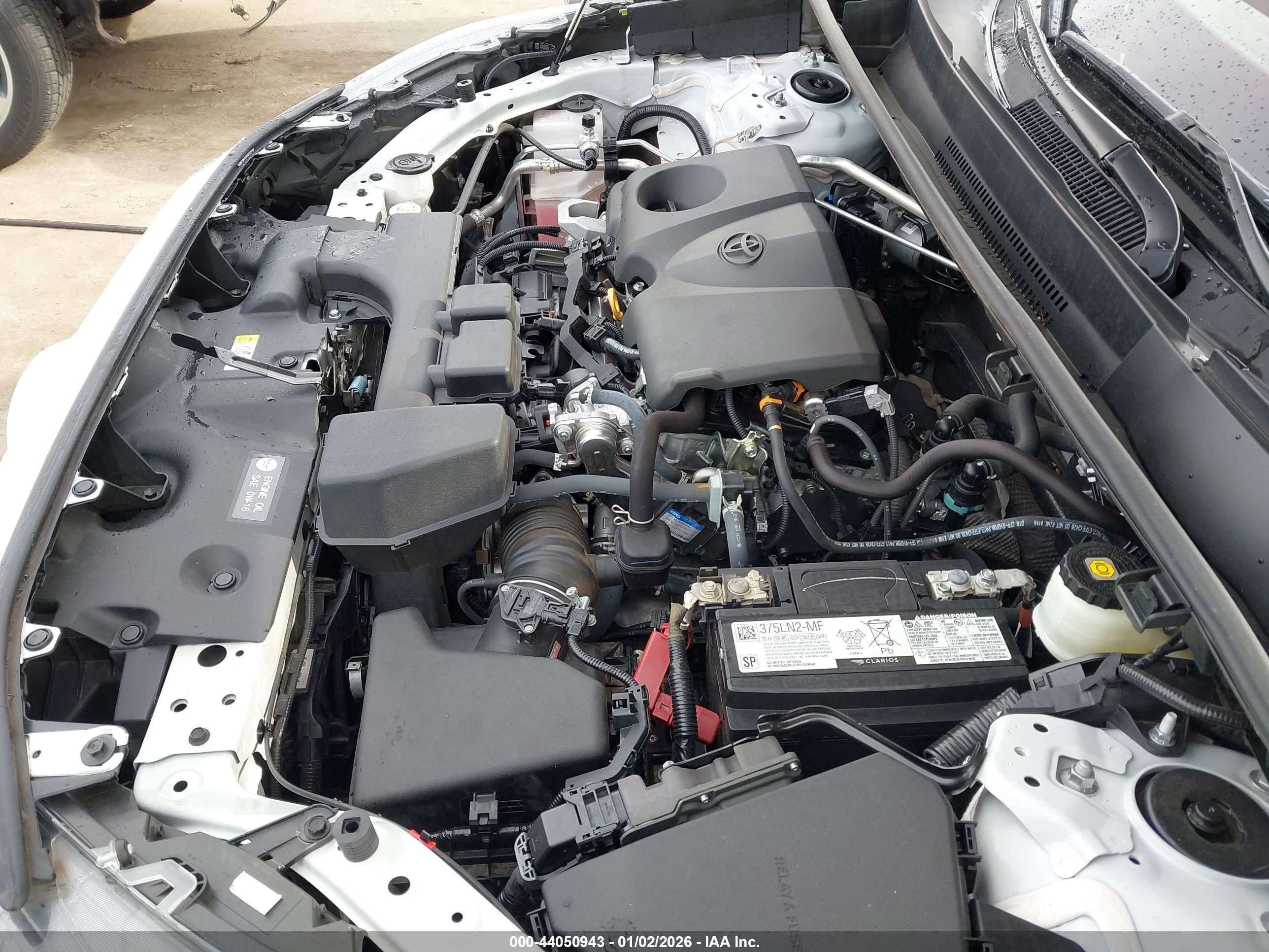 TOYOTA RAV4 image 10