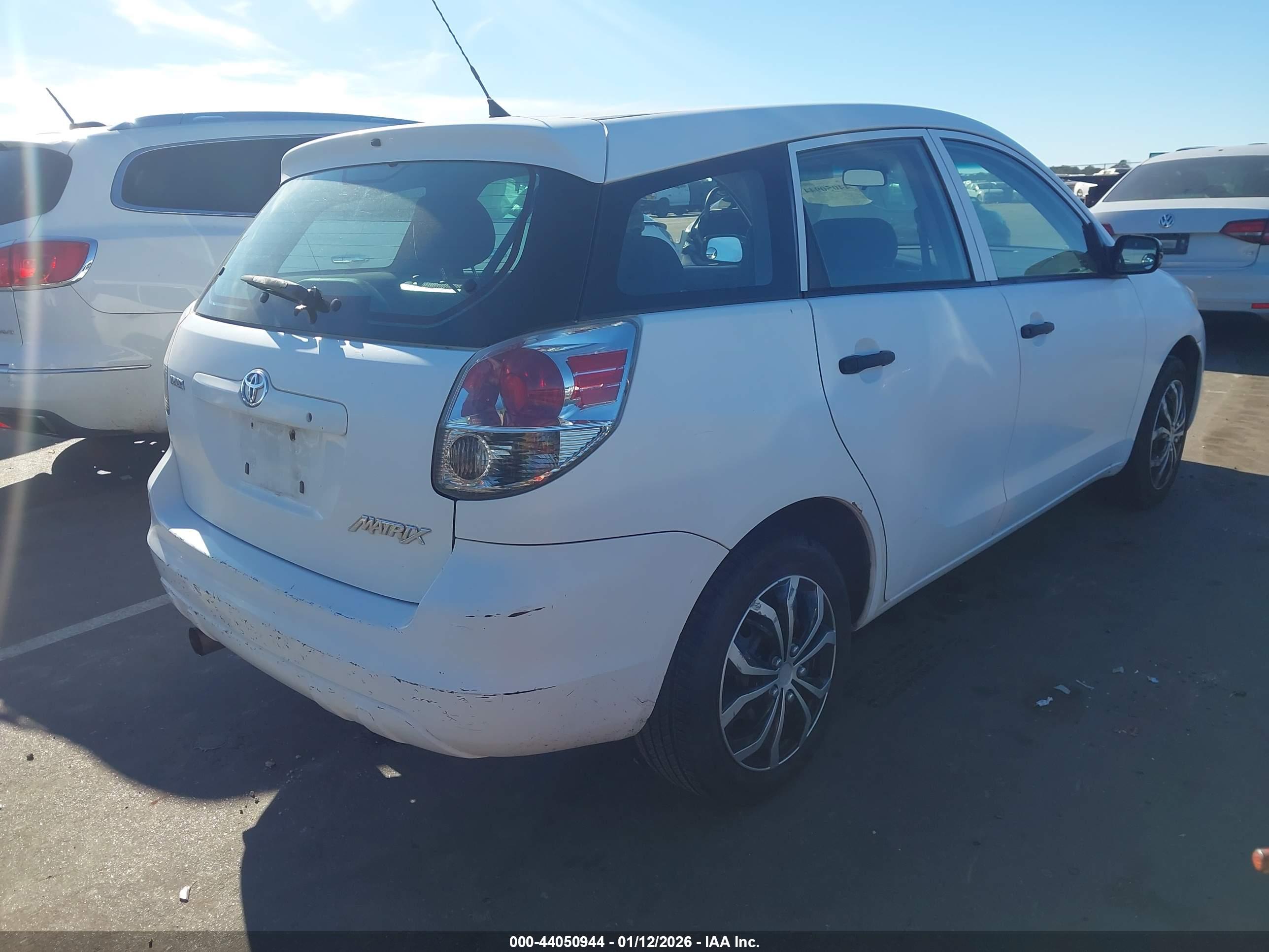 TOYOTA MATRIX image 4