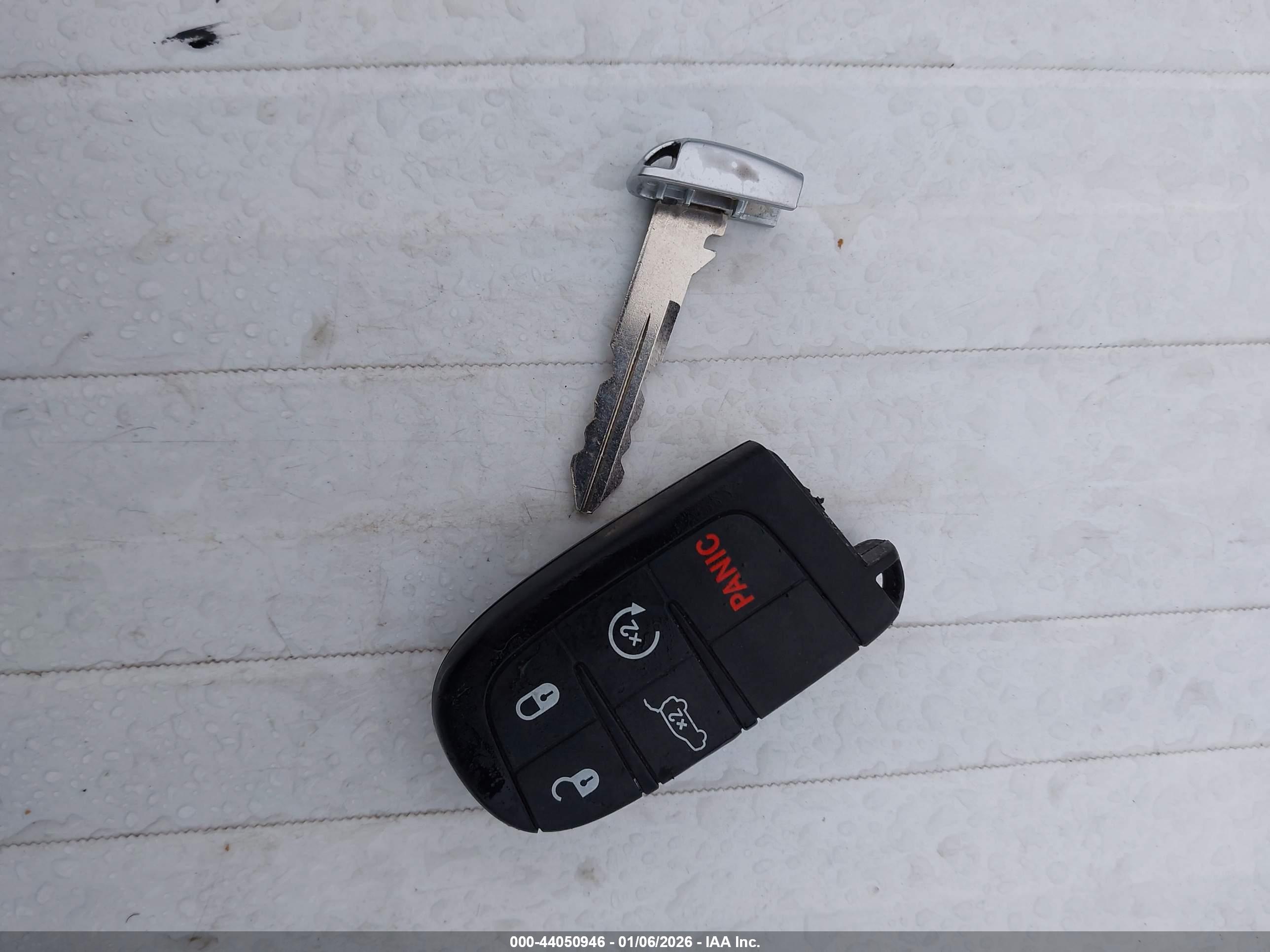 JEEP GRAND image 11