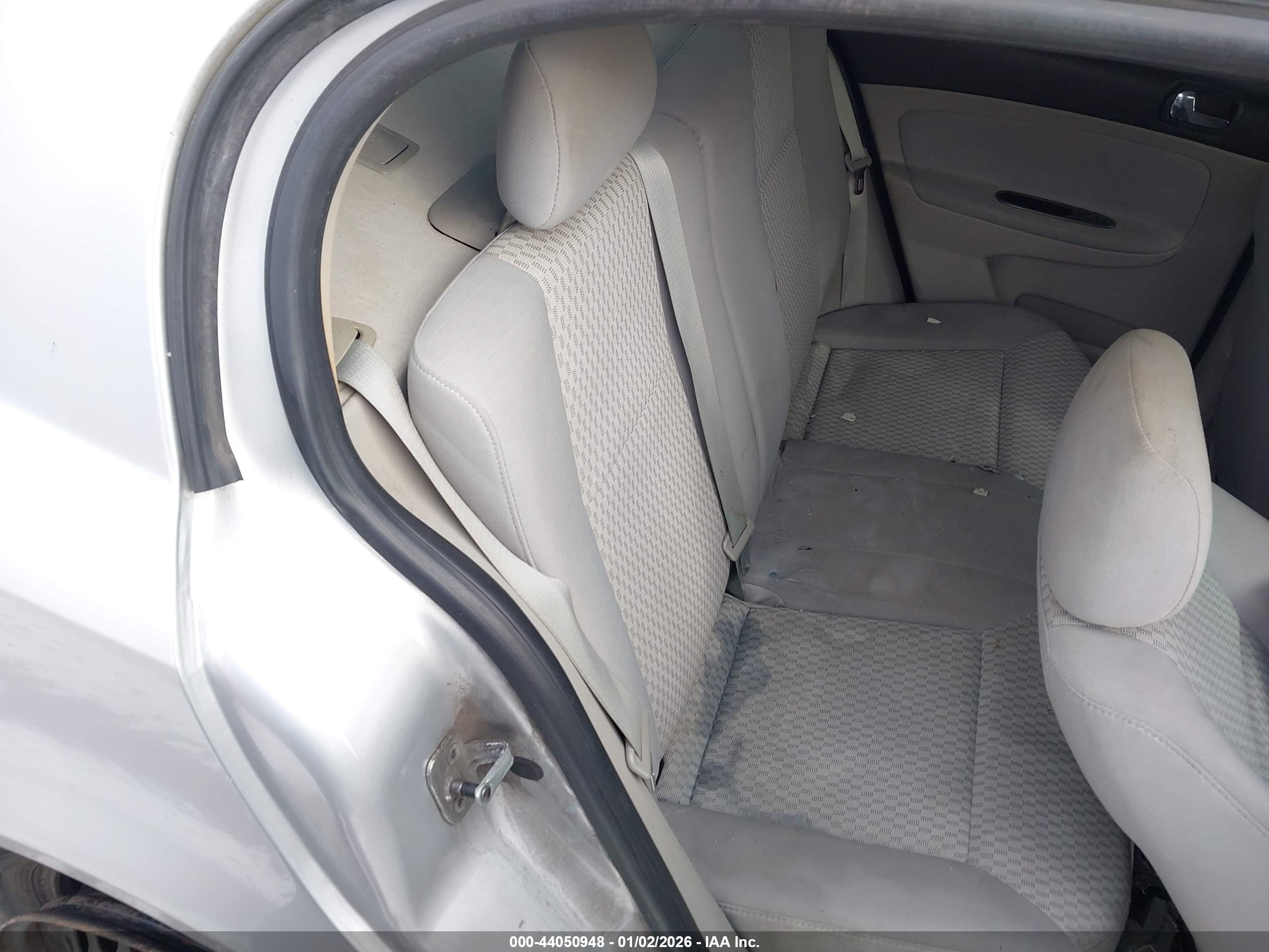 CHEVROLET COBALT image 8