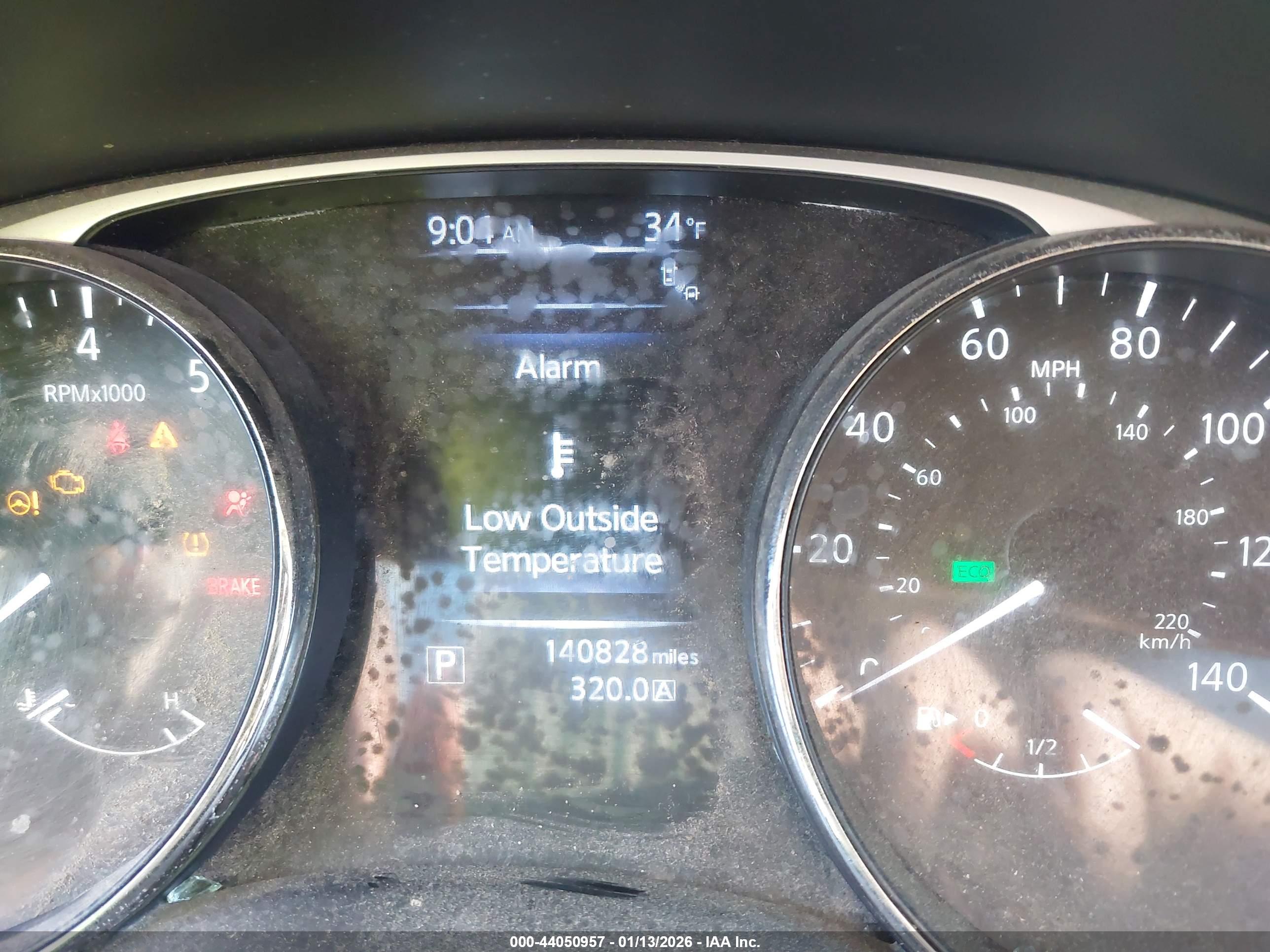NISSAN ROGUE image 7