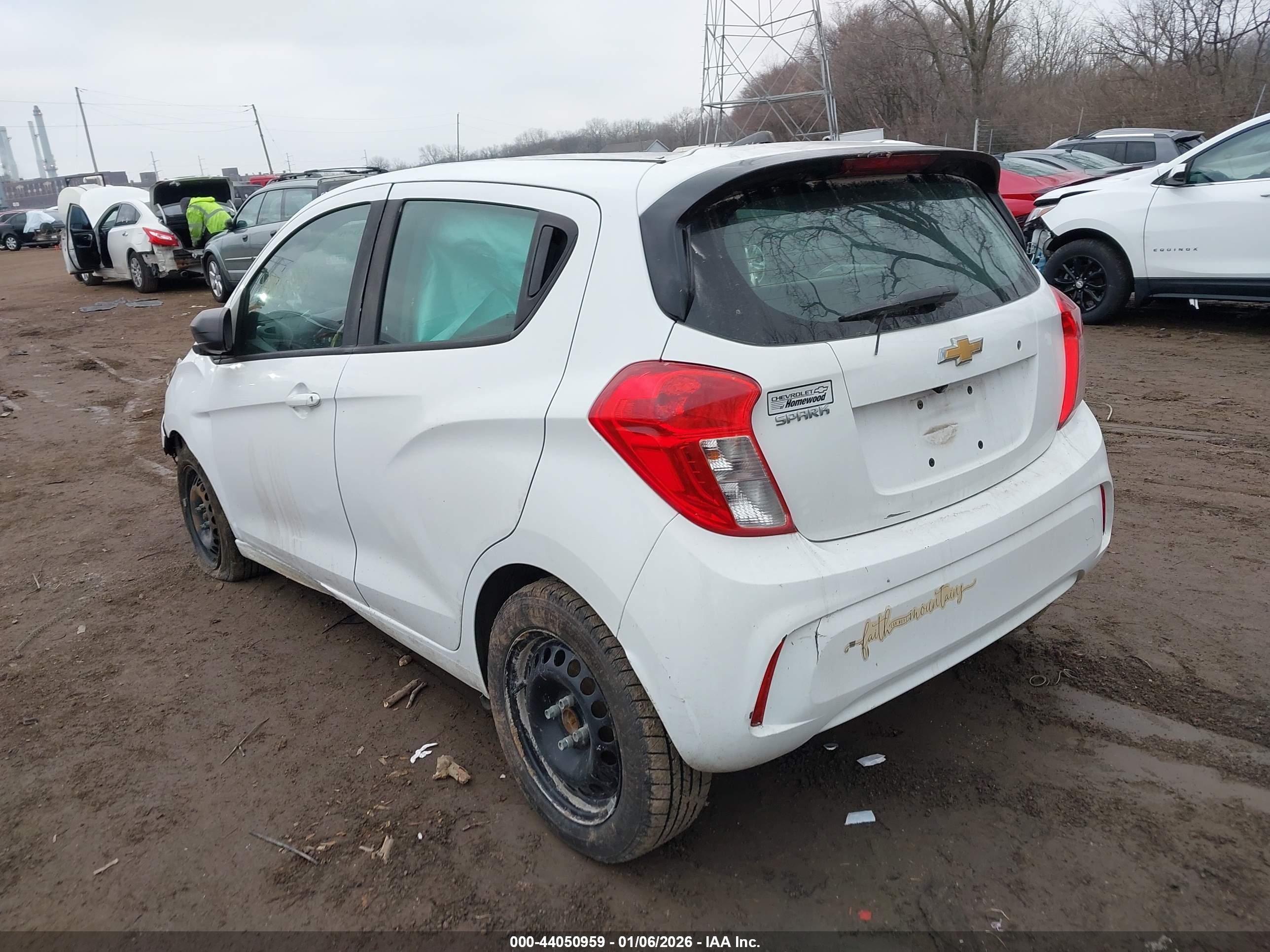 CHEVROLET SPARK image 3