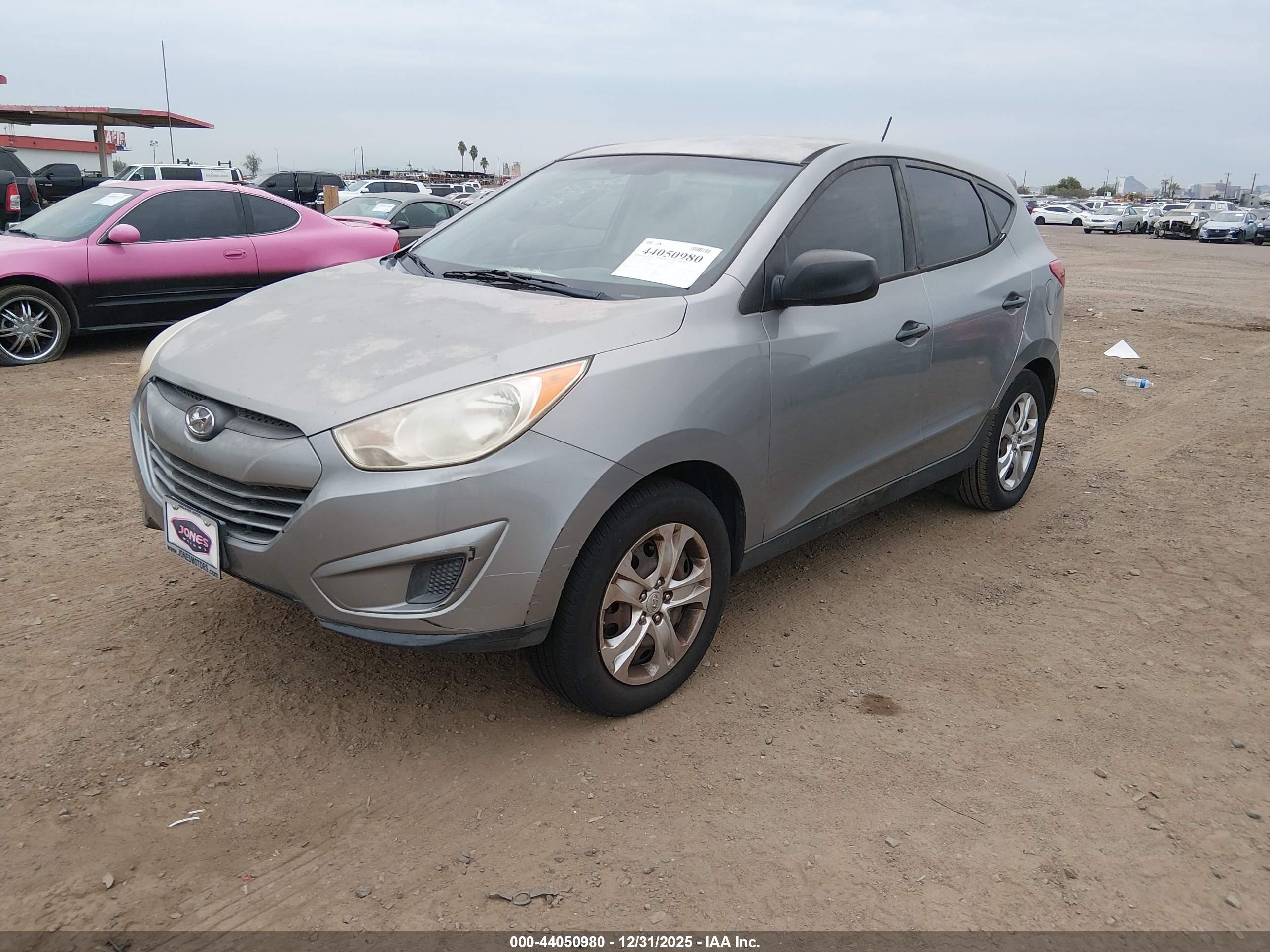 HYUNDAI TUCSON image 2