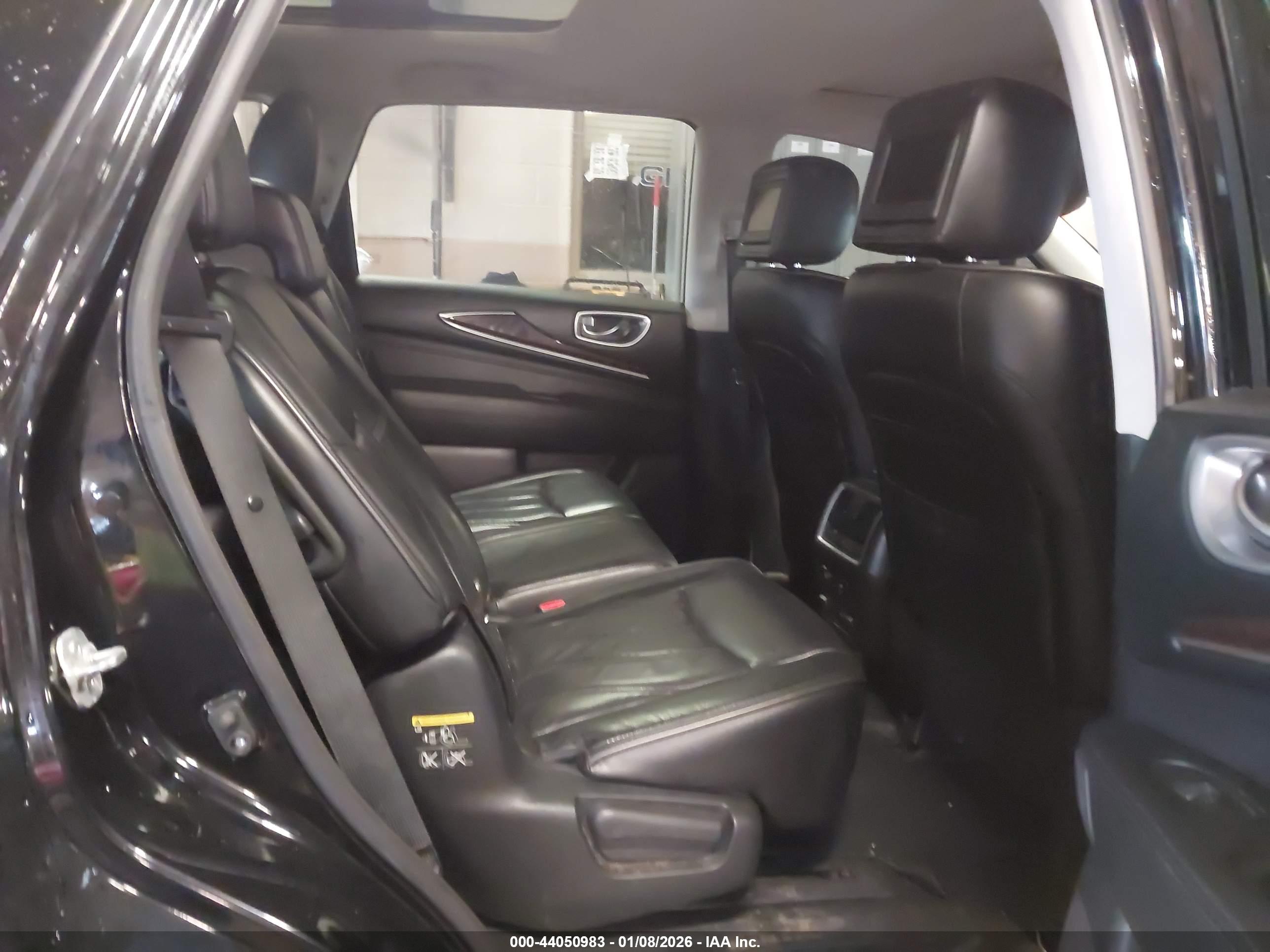 INFINITI QX60 image 8