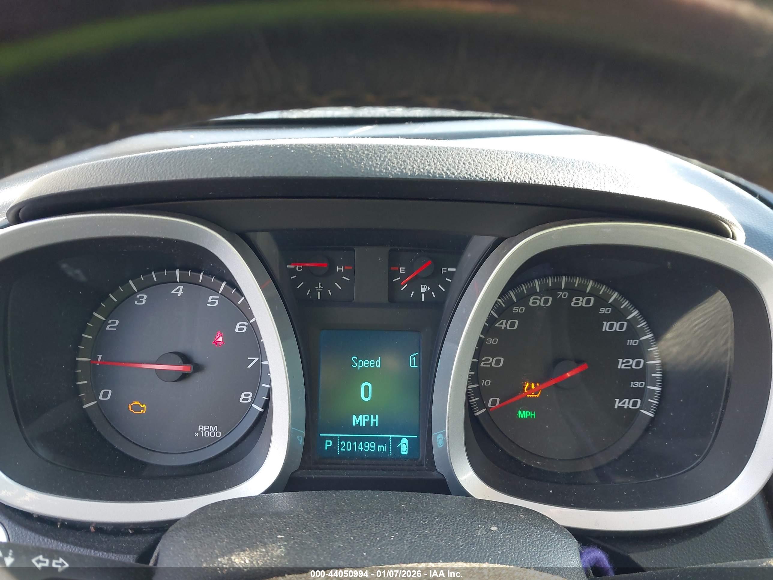 CHEVROLET EQUINOX image 7