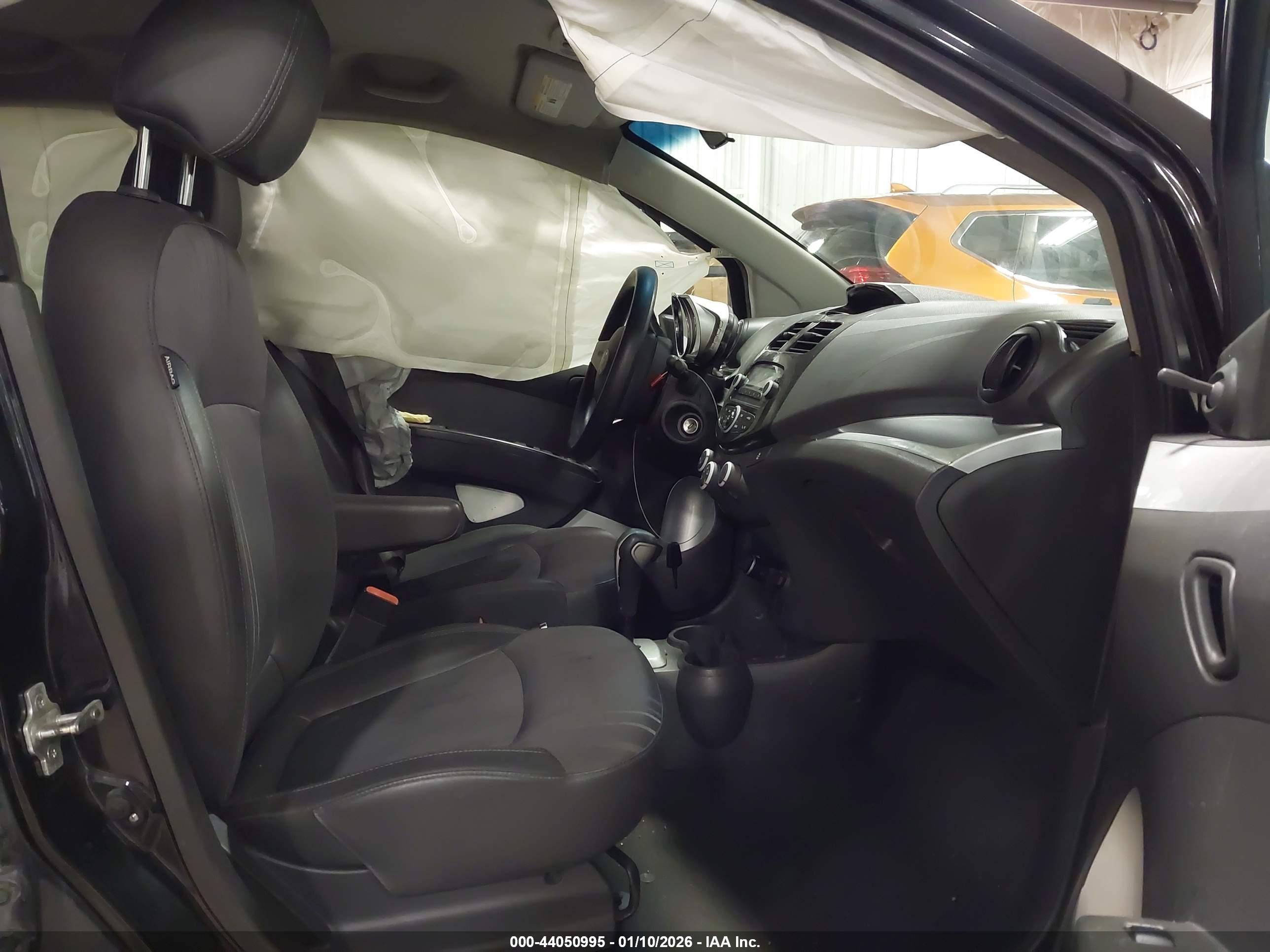CHEVROLET SPARK image 5