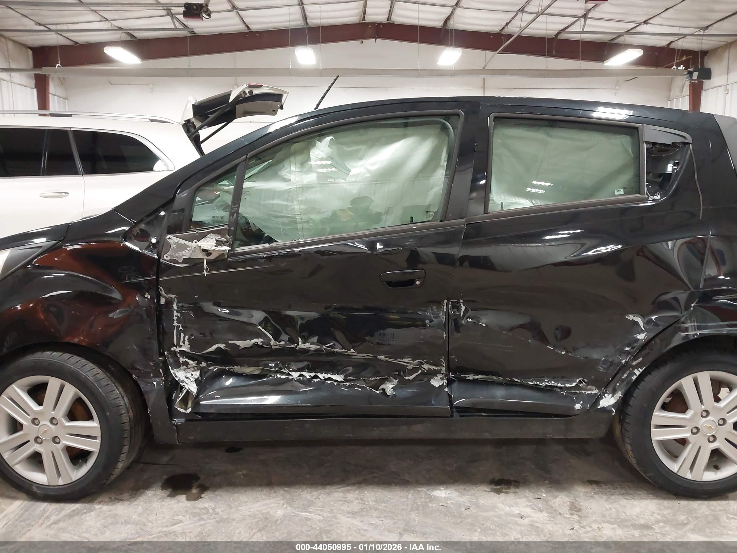 CHEVROLET SPARK image 6