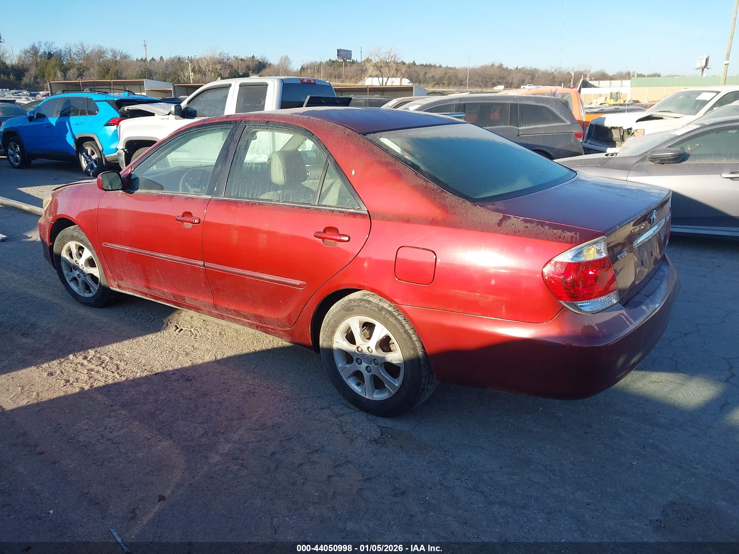 TOYOTA CAMRY image 3