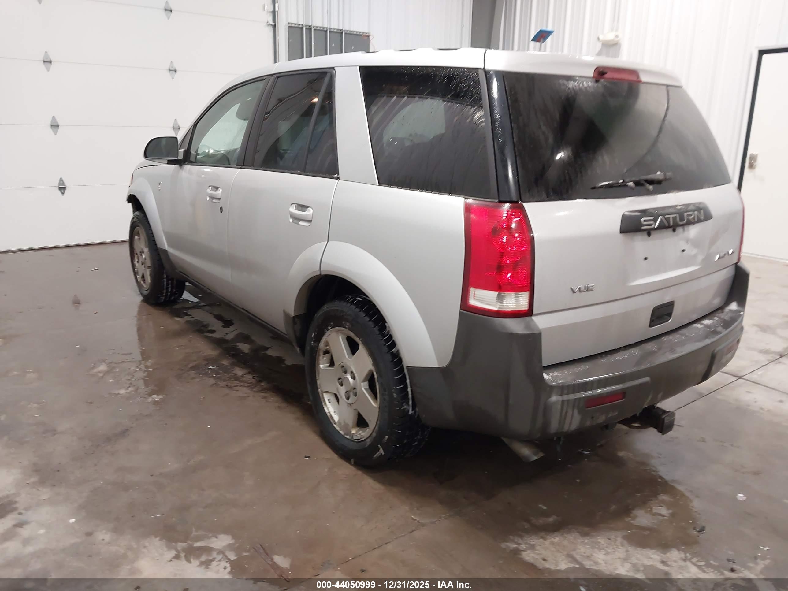 SATURN VUE image 3