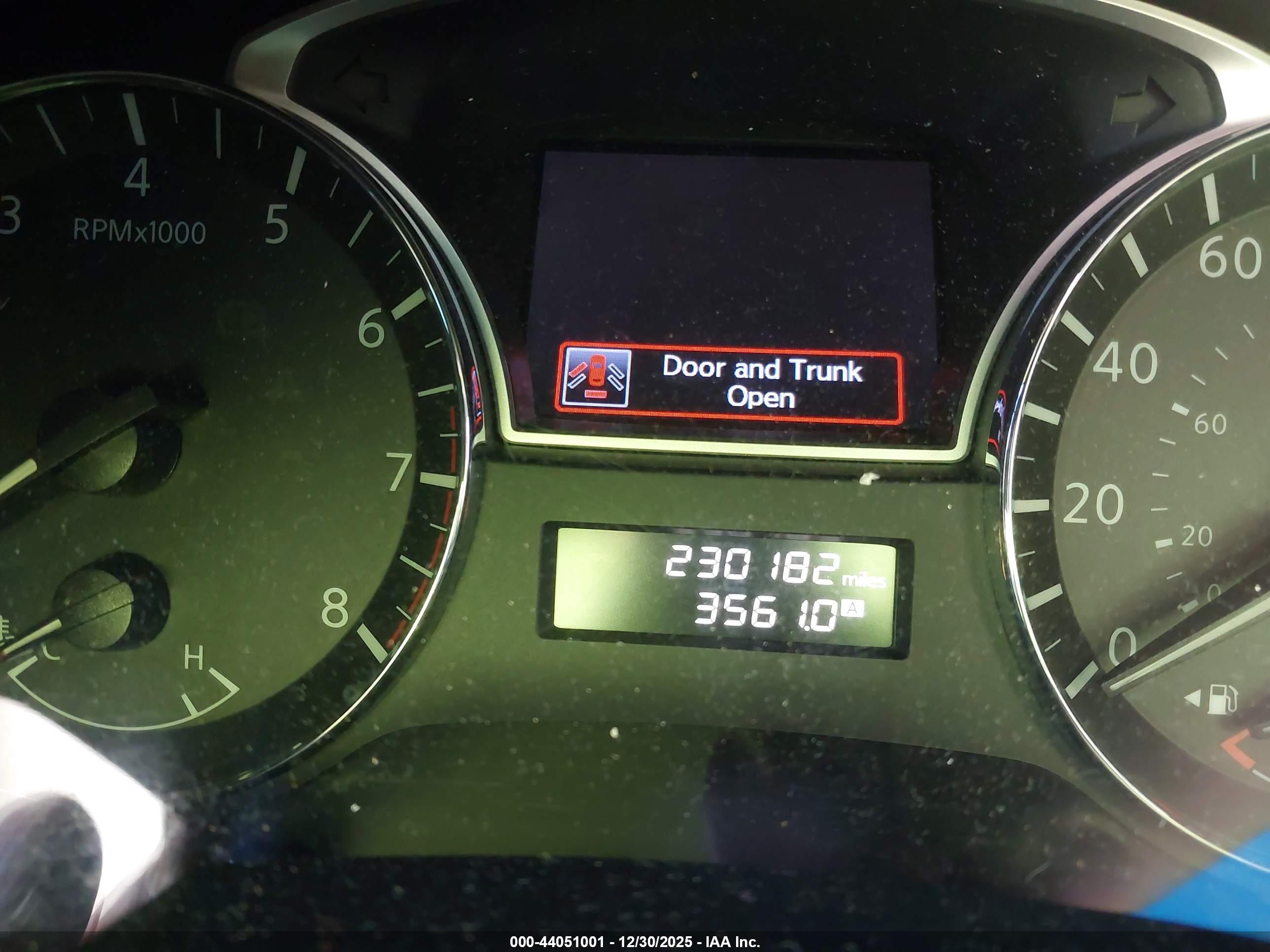 NISSAN ALTIMA image 7