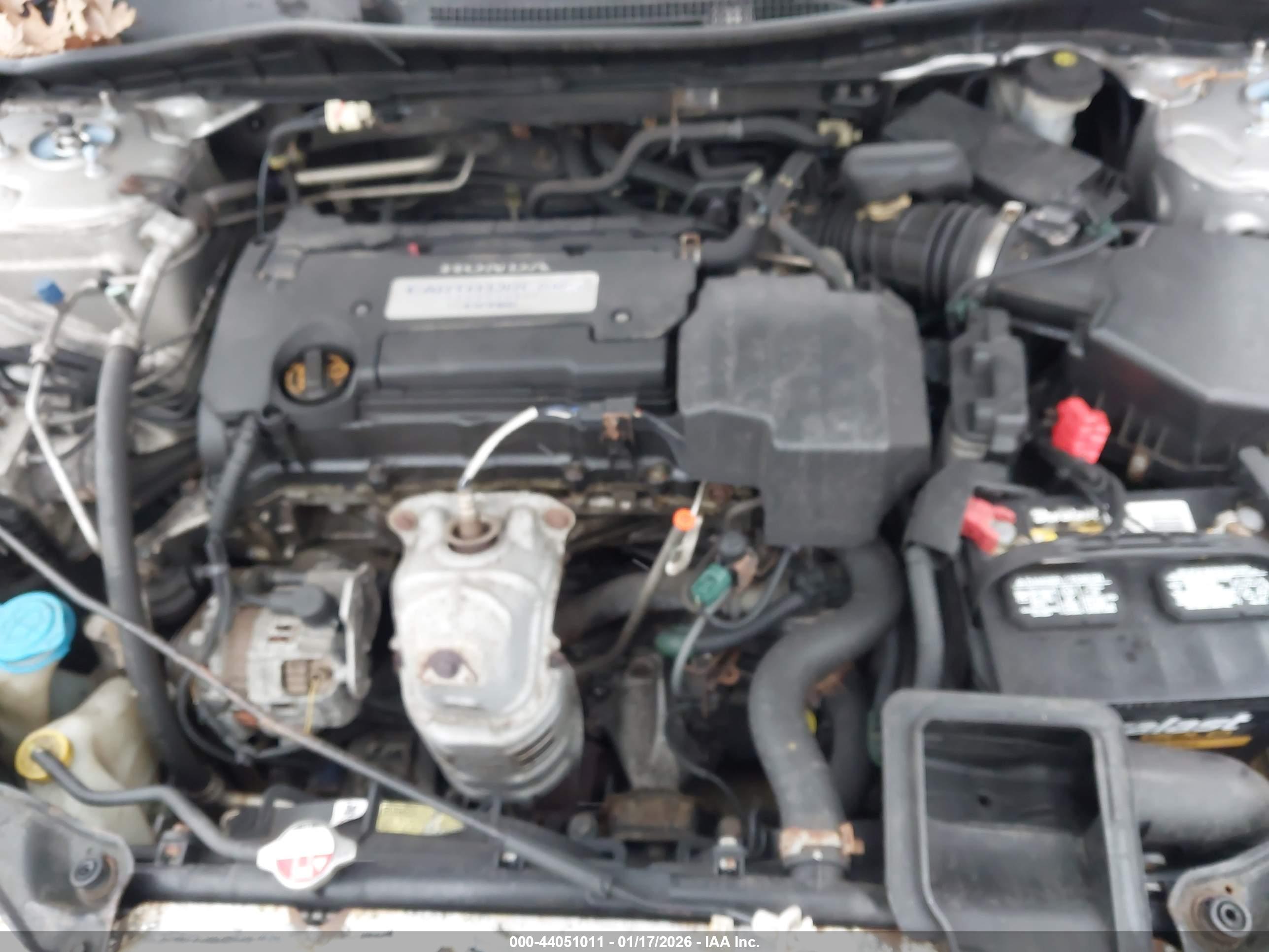 HONDA ACCORD image 10