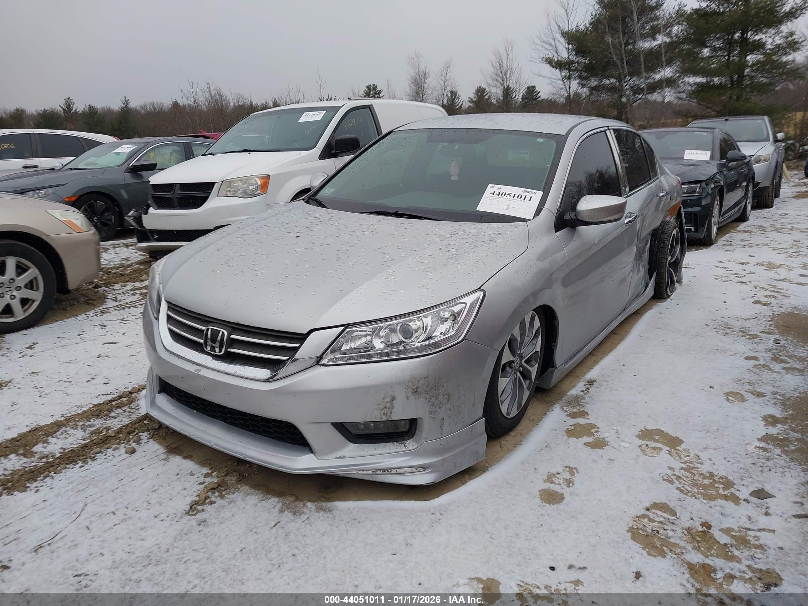 HONDA ACCORD image 2