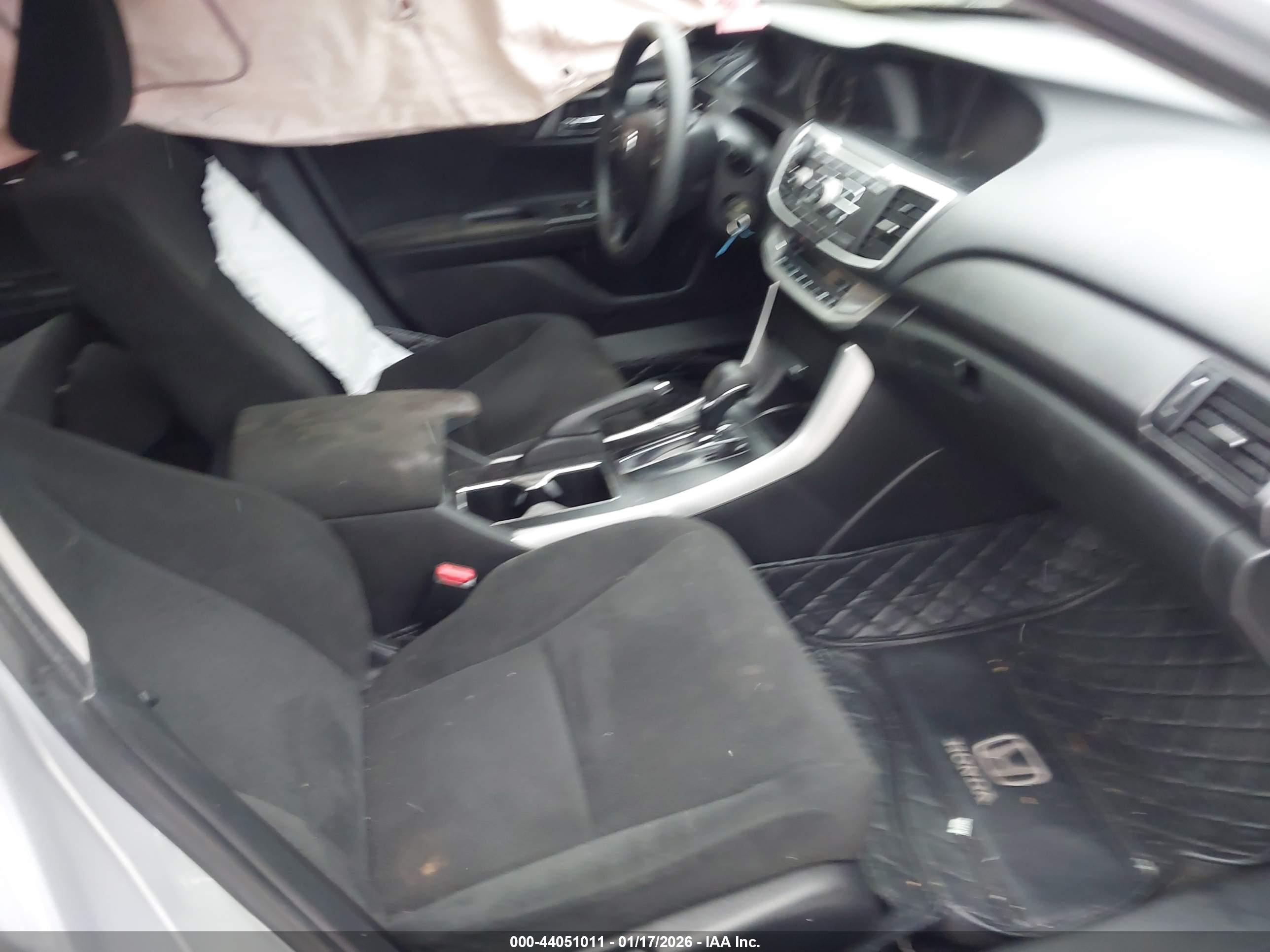HONDA ACCORD image 5