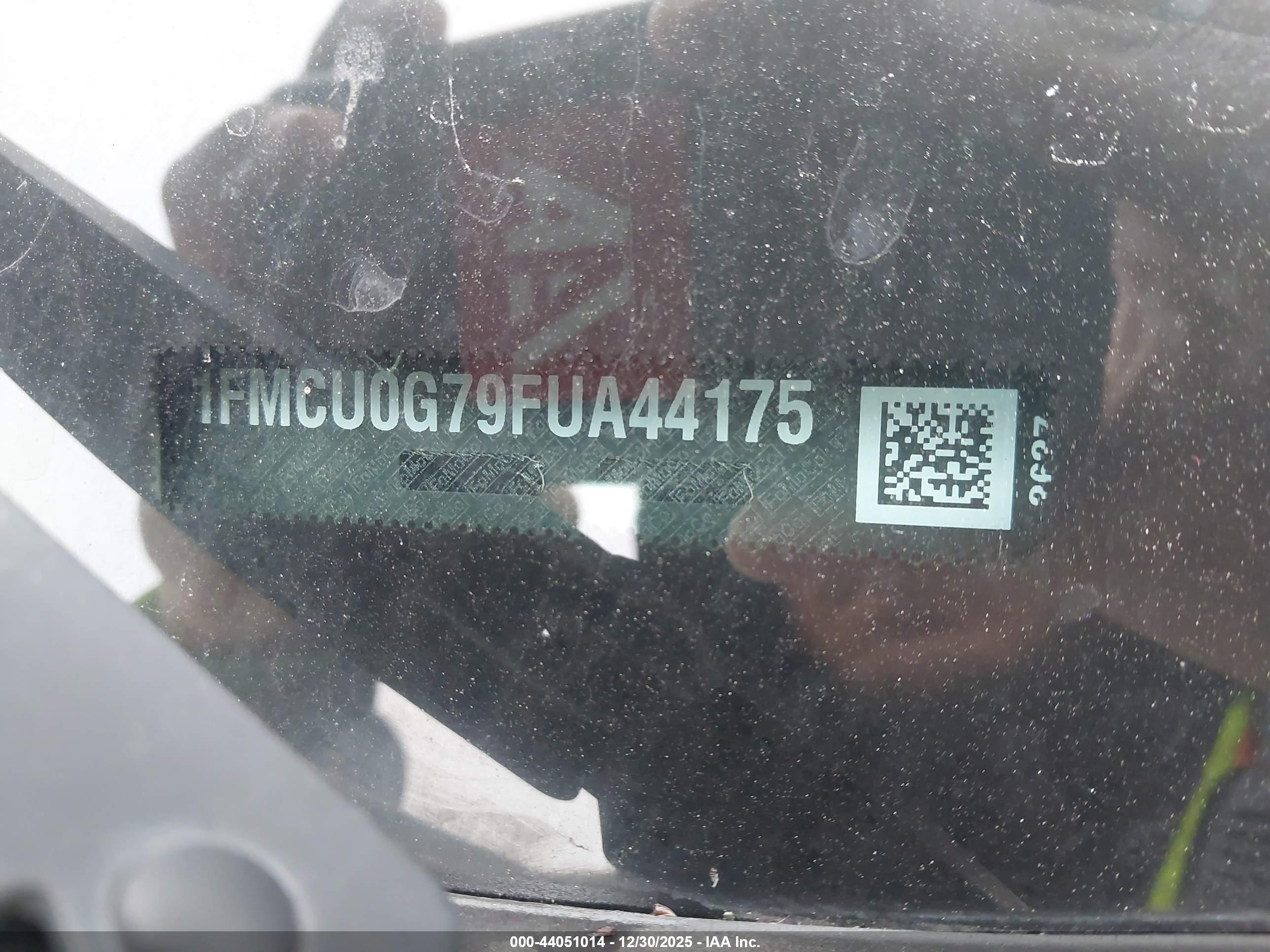 FORD ESCAPE image 9