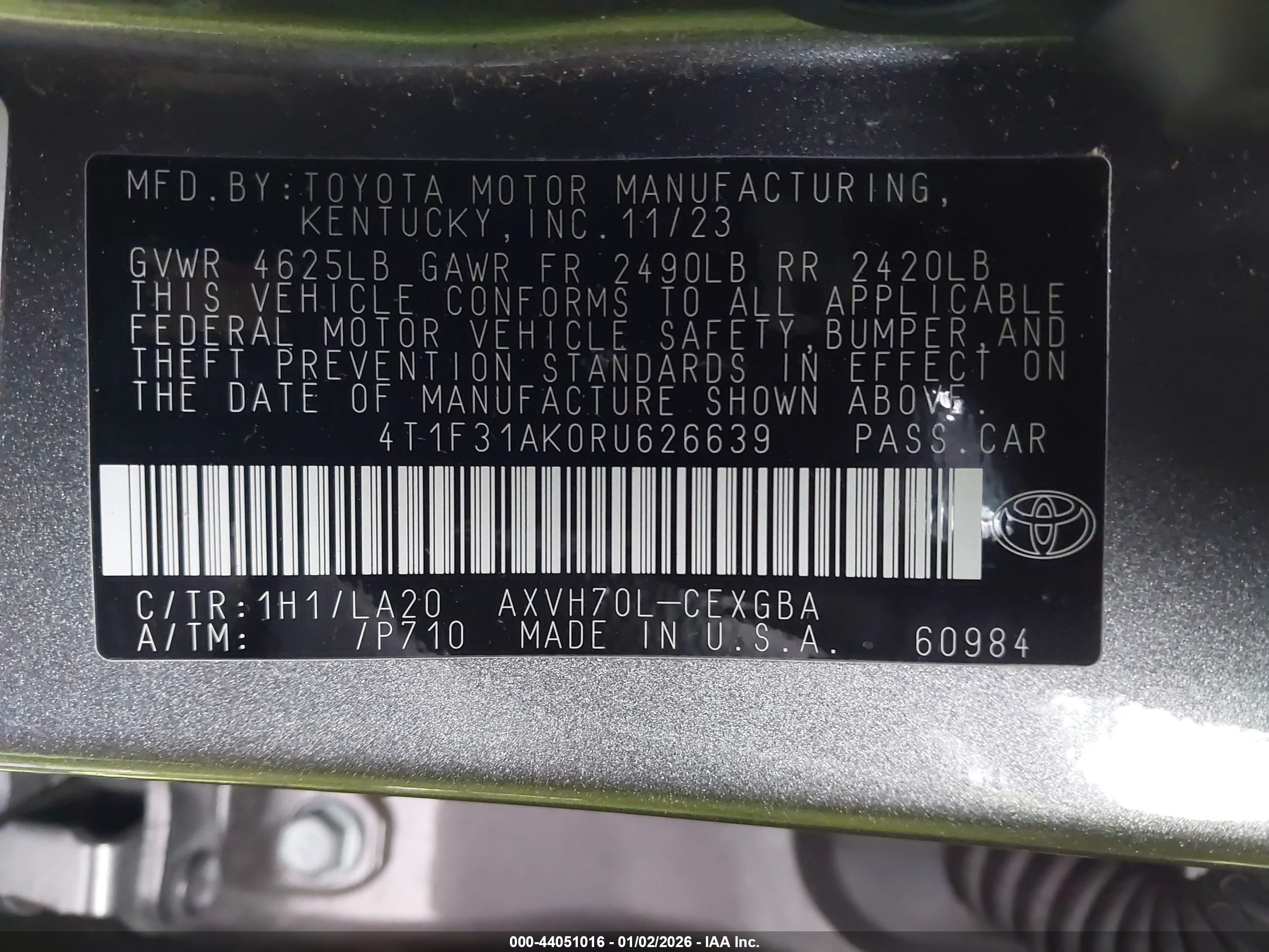 TOYOTA CAMRY image 9