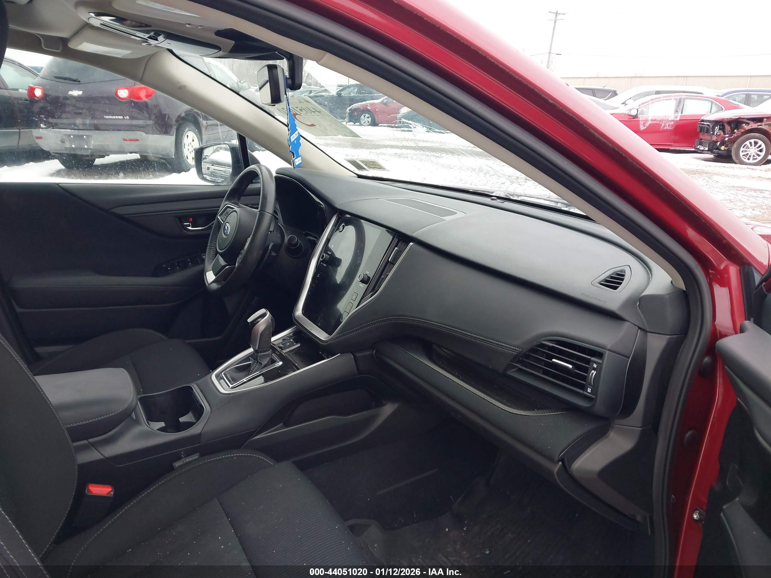 SUBARU LEGACY image 5
