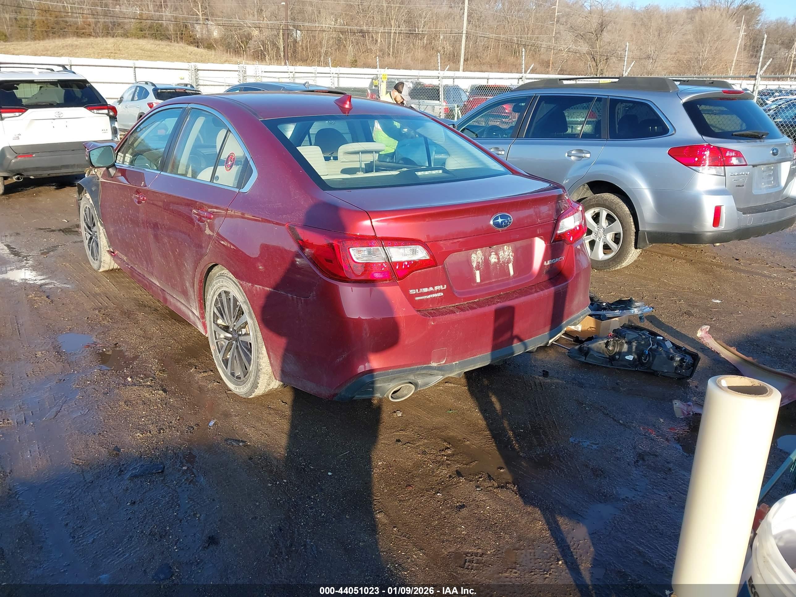 SUBARU LEGACY image 3