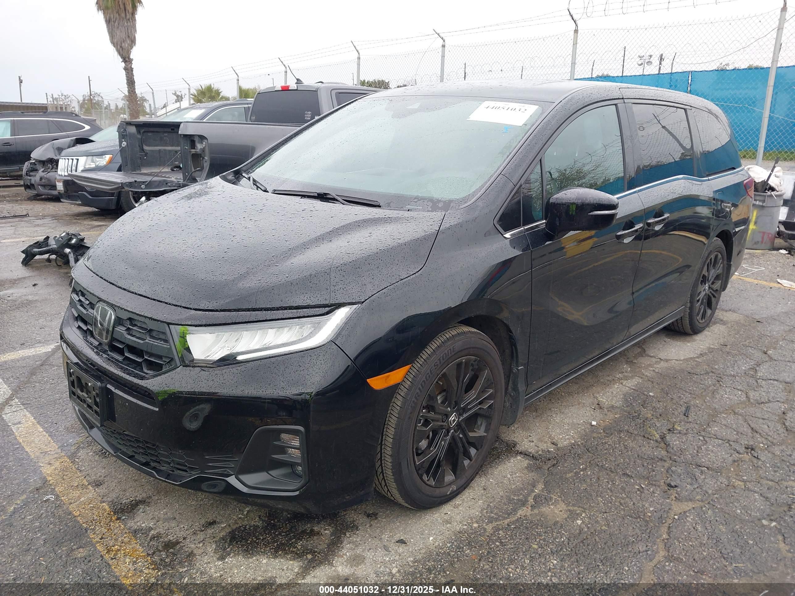 HONDA ODYSSEY image 2