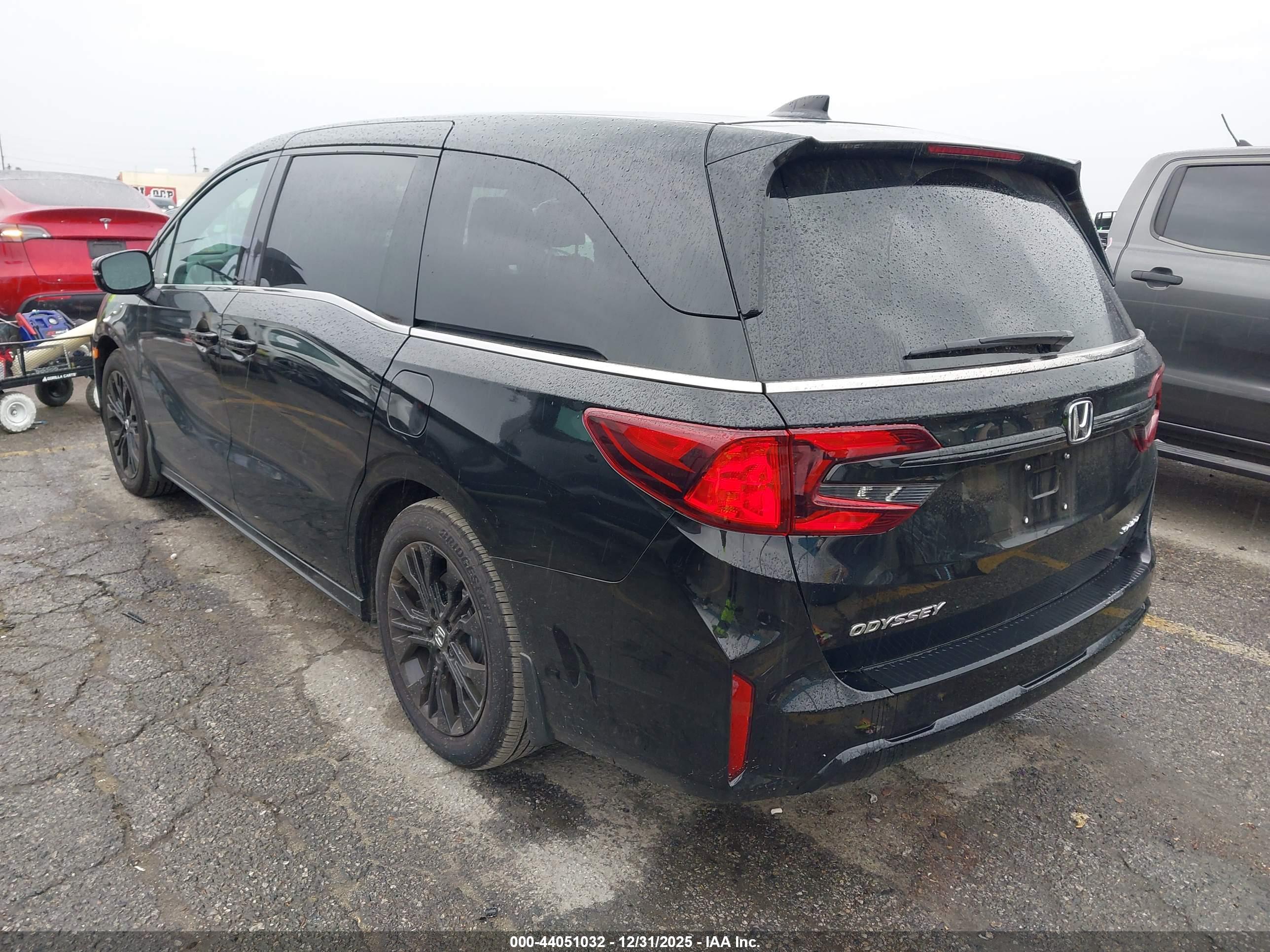 HONDA ODYSSEY image 3