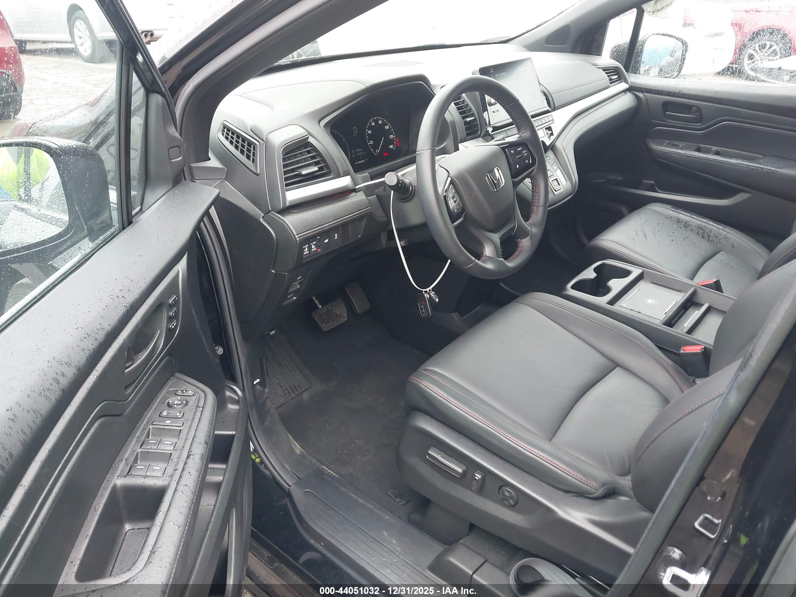 HONDA ODYSSEY image 5