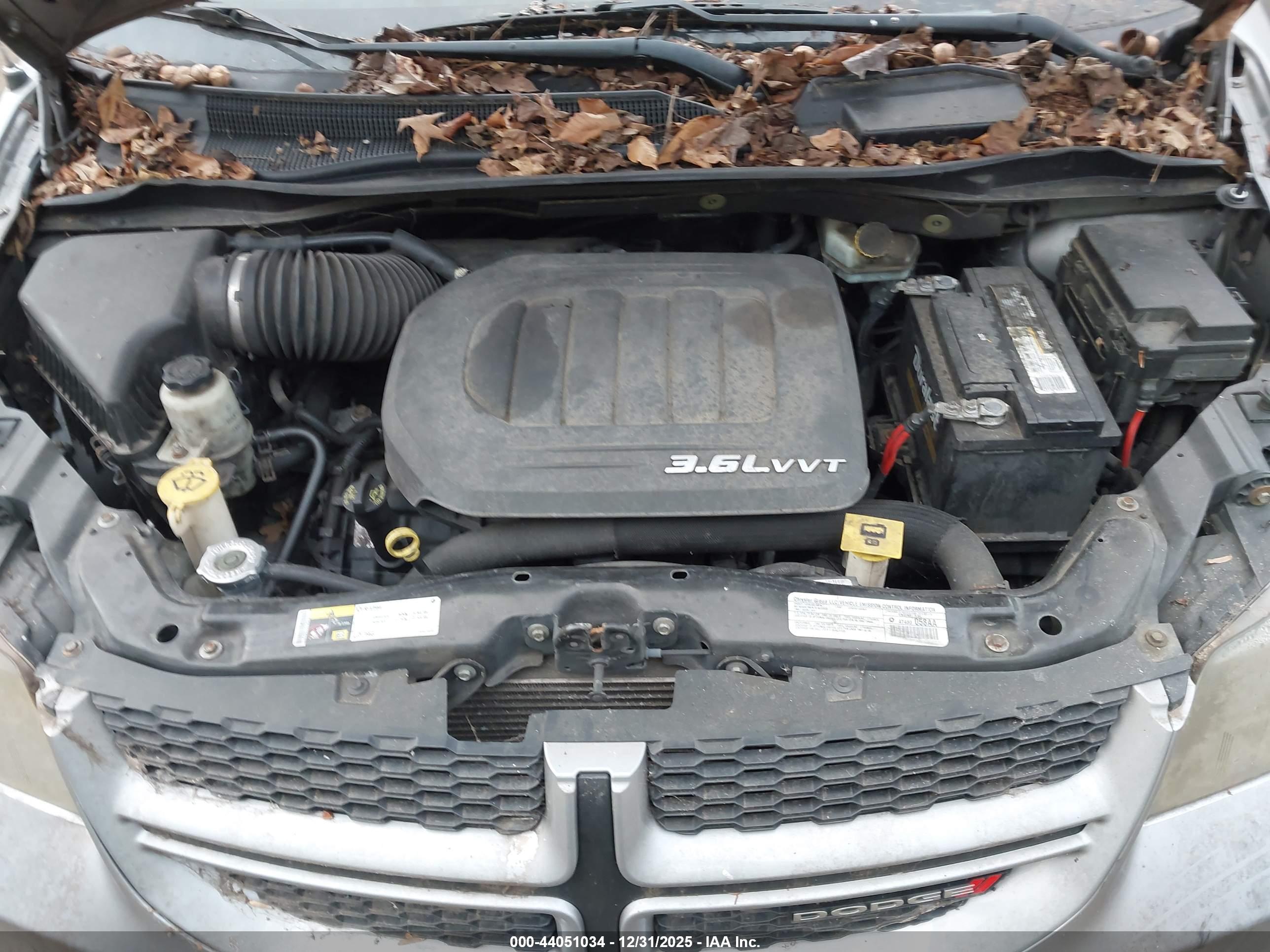 DODGE GRAND image 10
