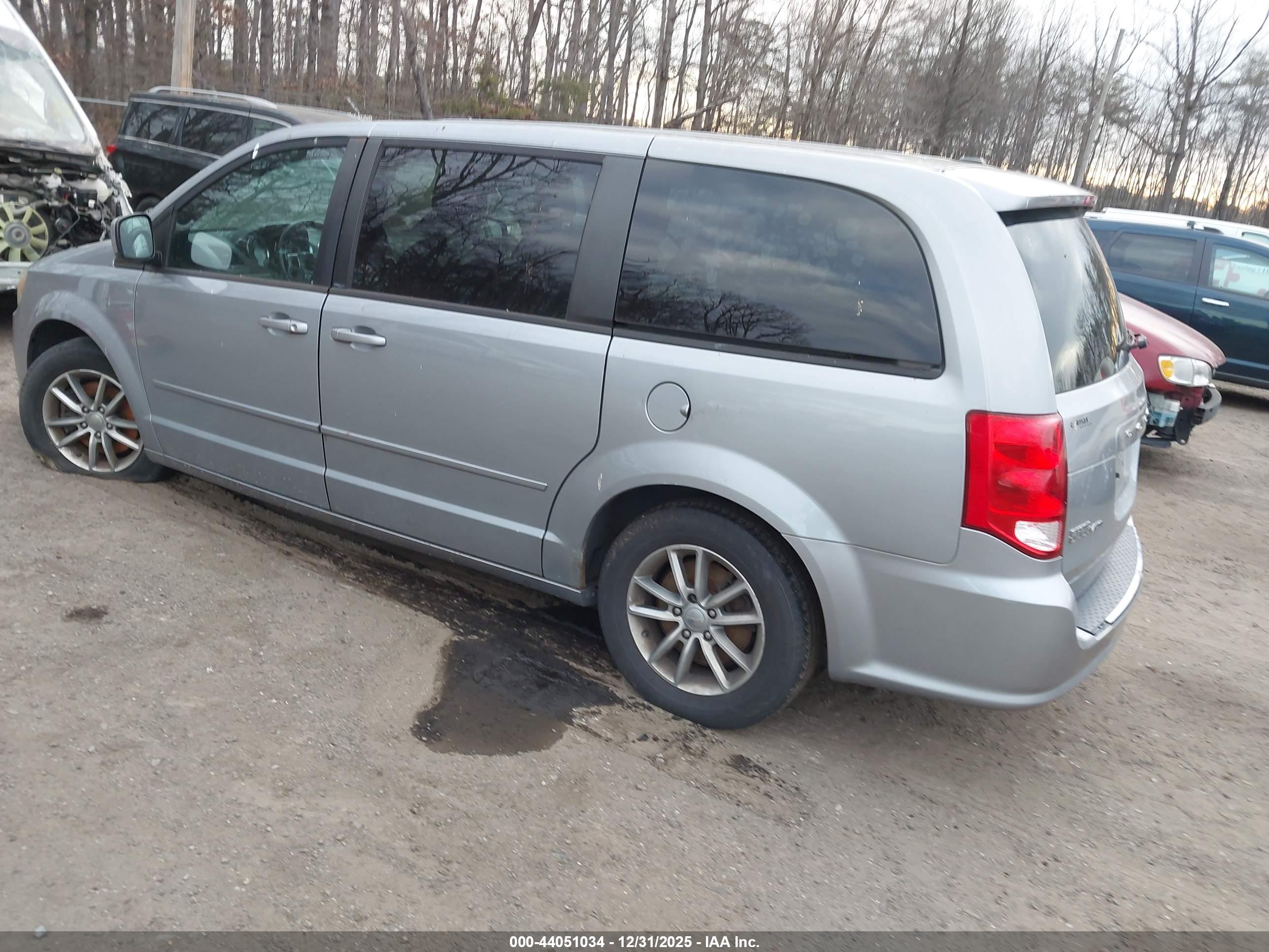 DODGE GRAND image 3