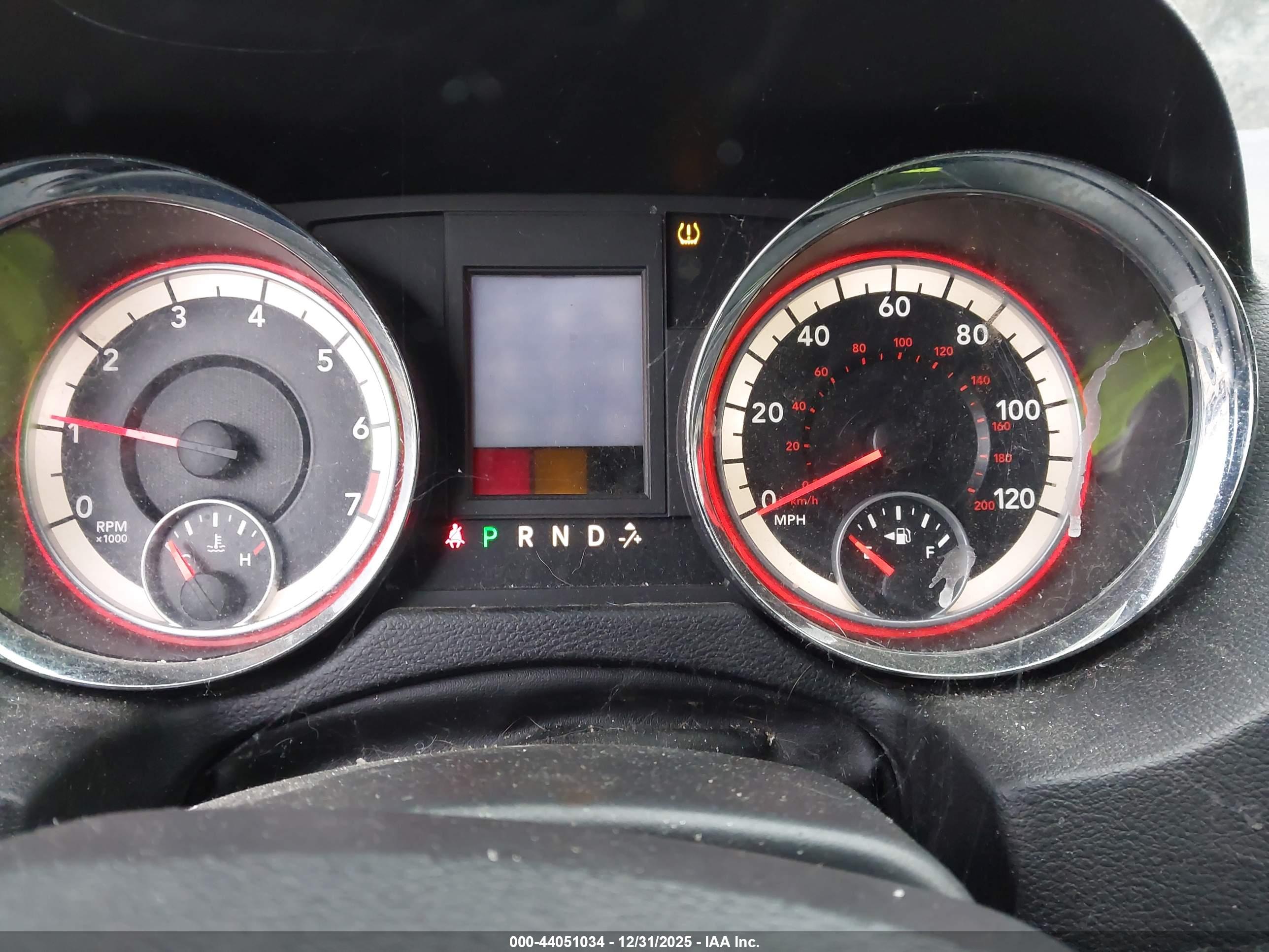 DODGE GRAND image 7