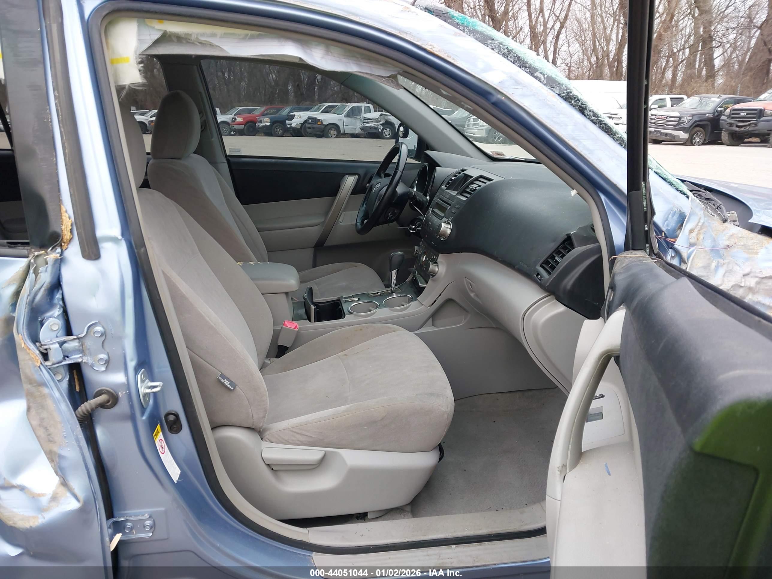 TOYOTA HIGHLANDER image 5