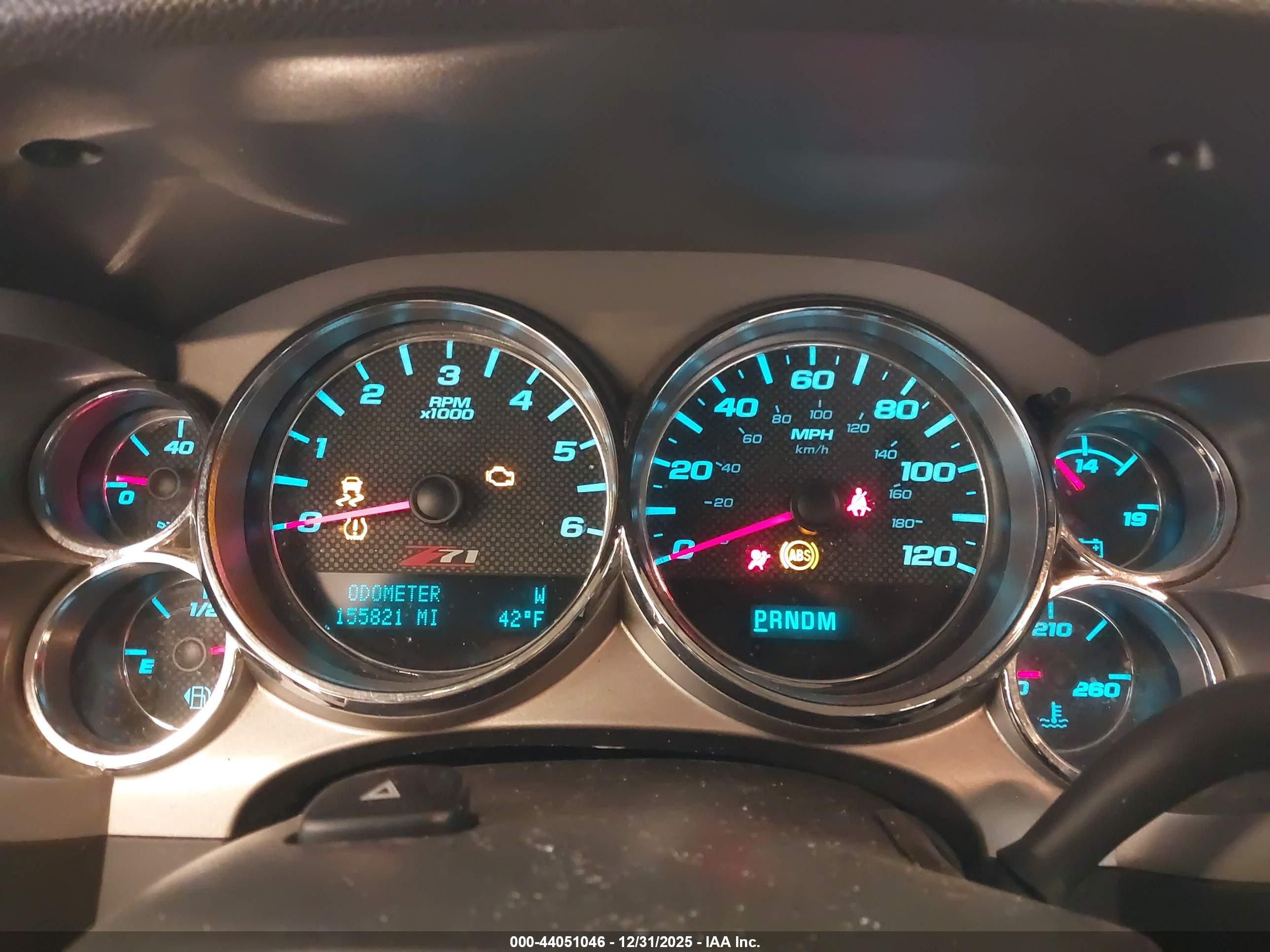 CHEVROLET SILVERADO image 7