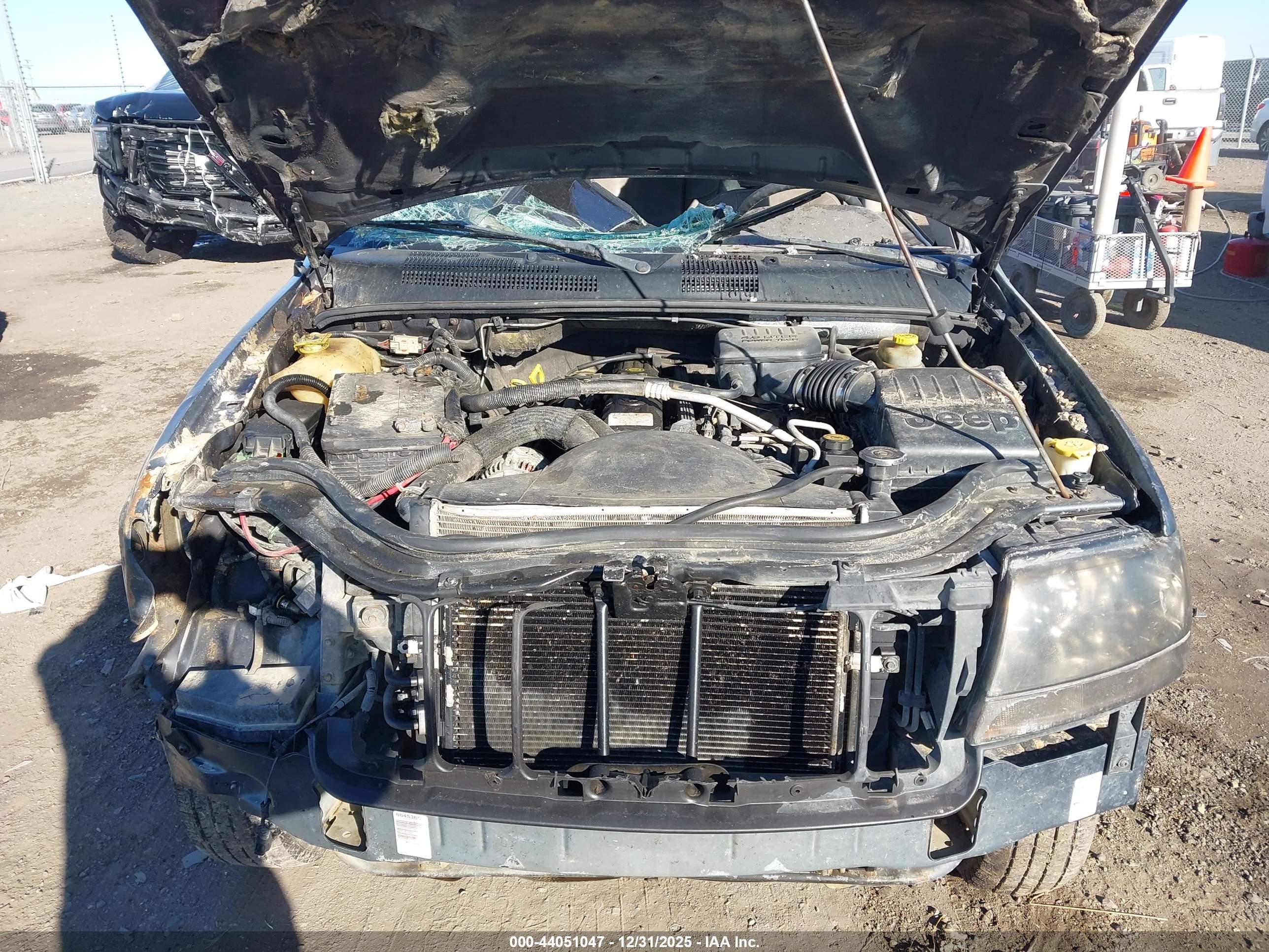 JEEP GRAND image 10