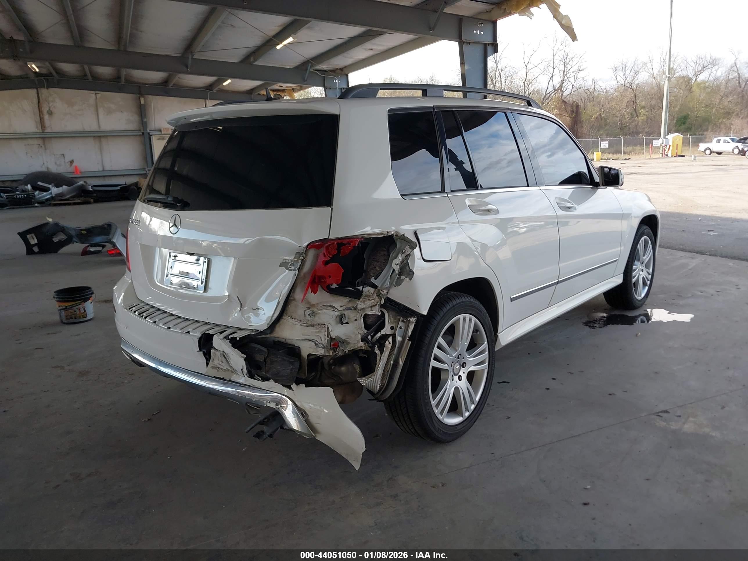 MERCEDES-BENZ GLK image 4