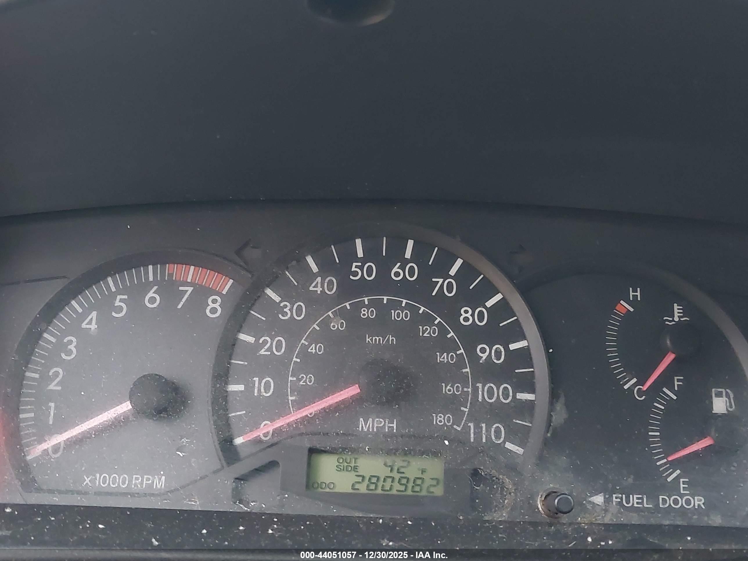 TOYOTA COROLLA image 7