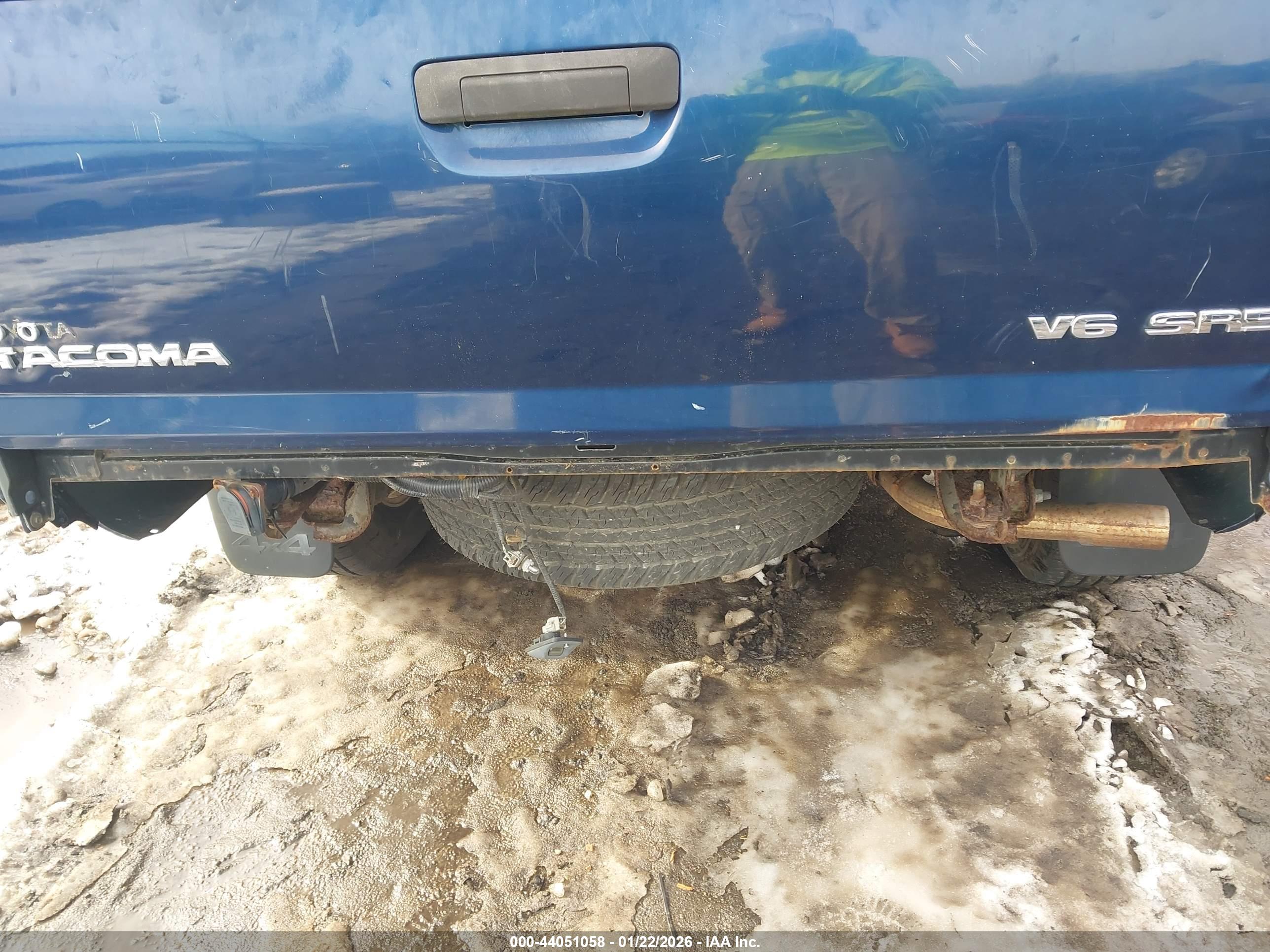 TOYOTA TACOMA image 6