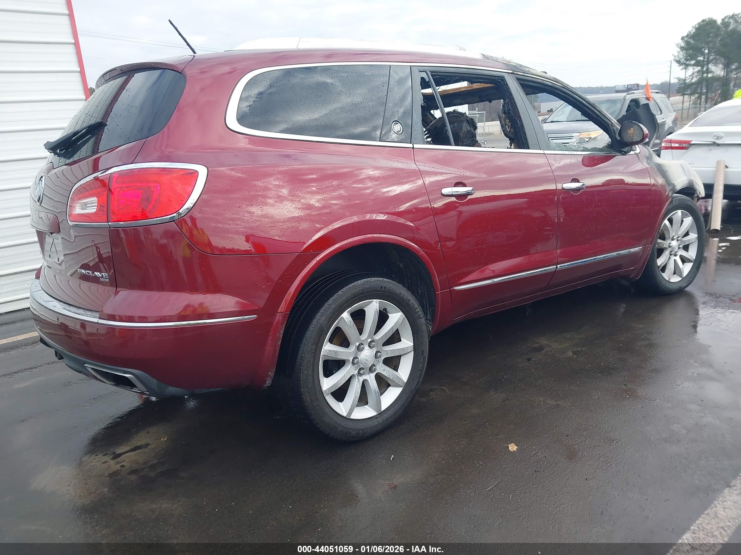 BUICK ENCLAVE image 4