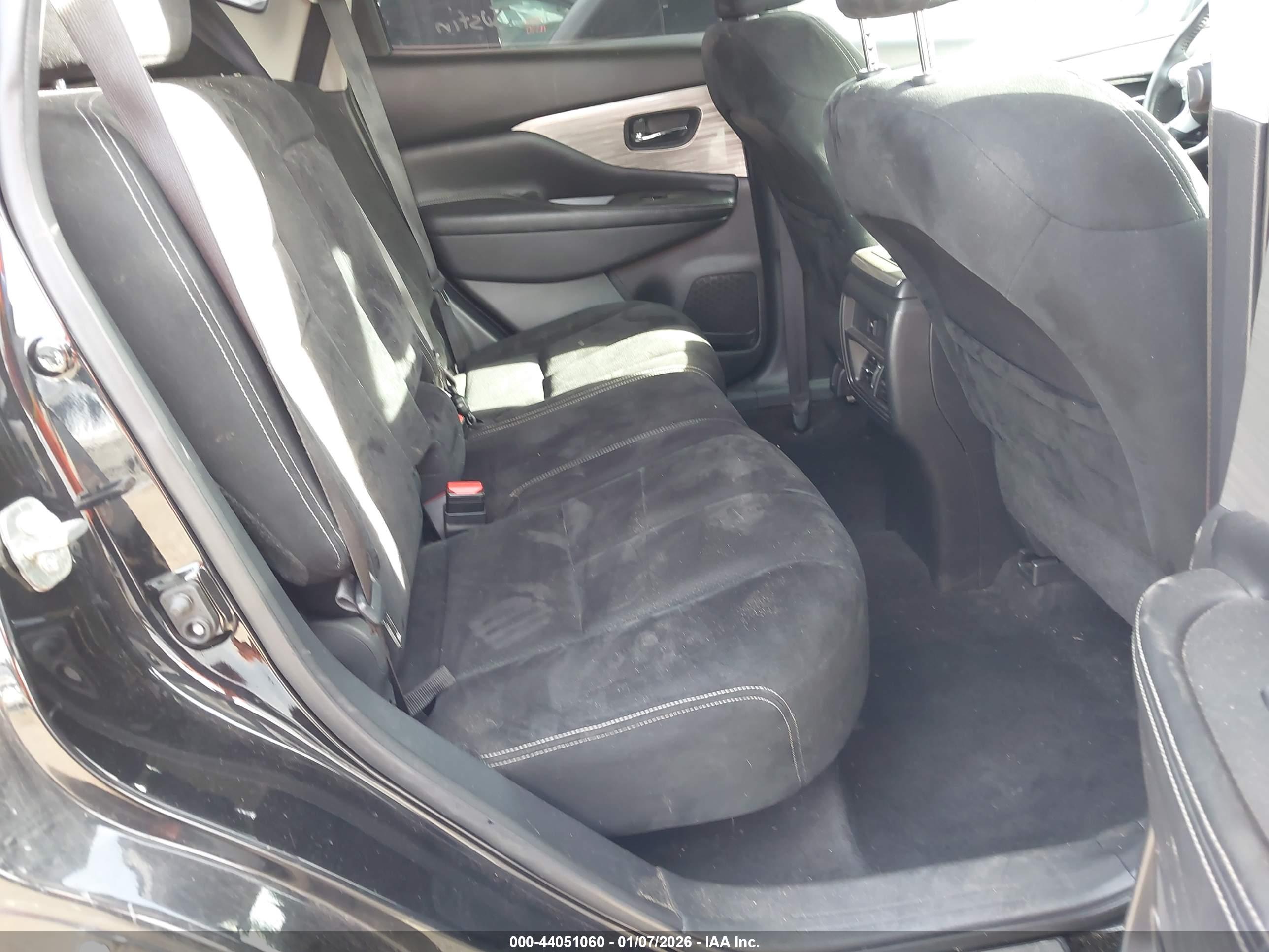 NISSAN MURANO image 8