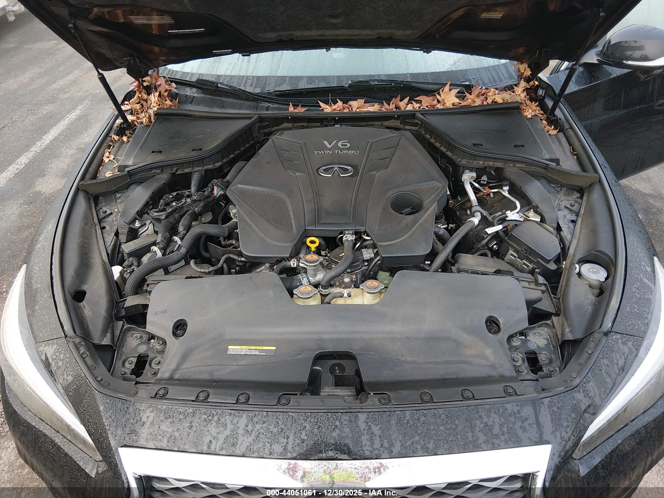 INFINITI Q50 image 10