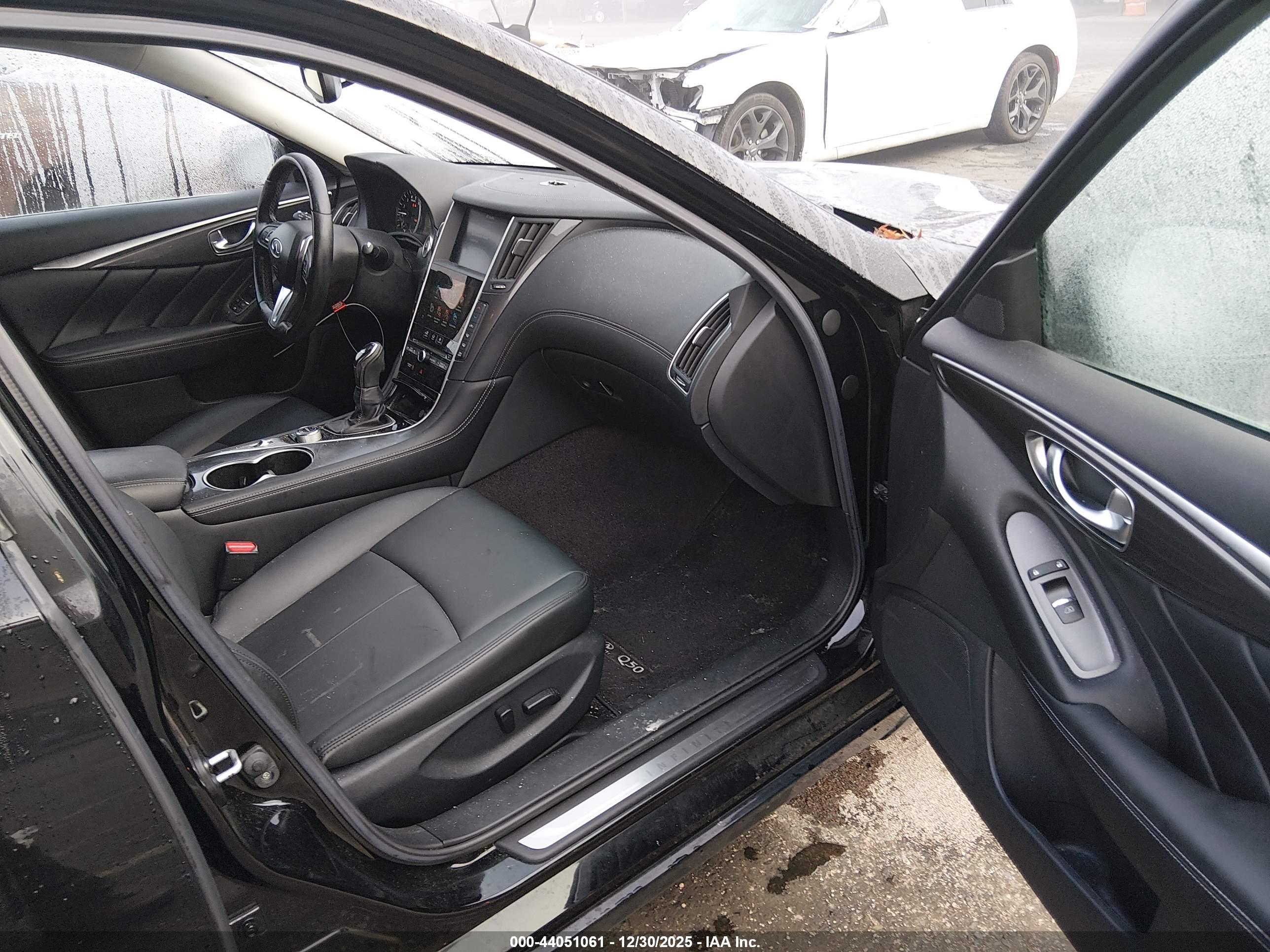 INFINITI Q50 image 5
