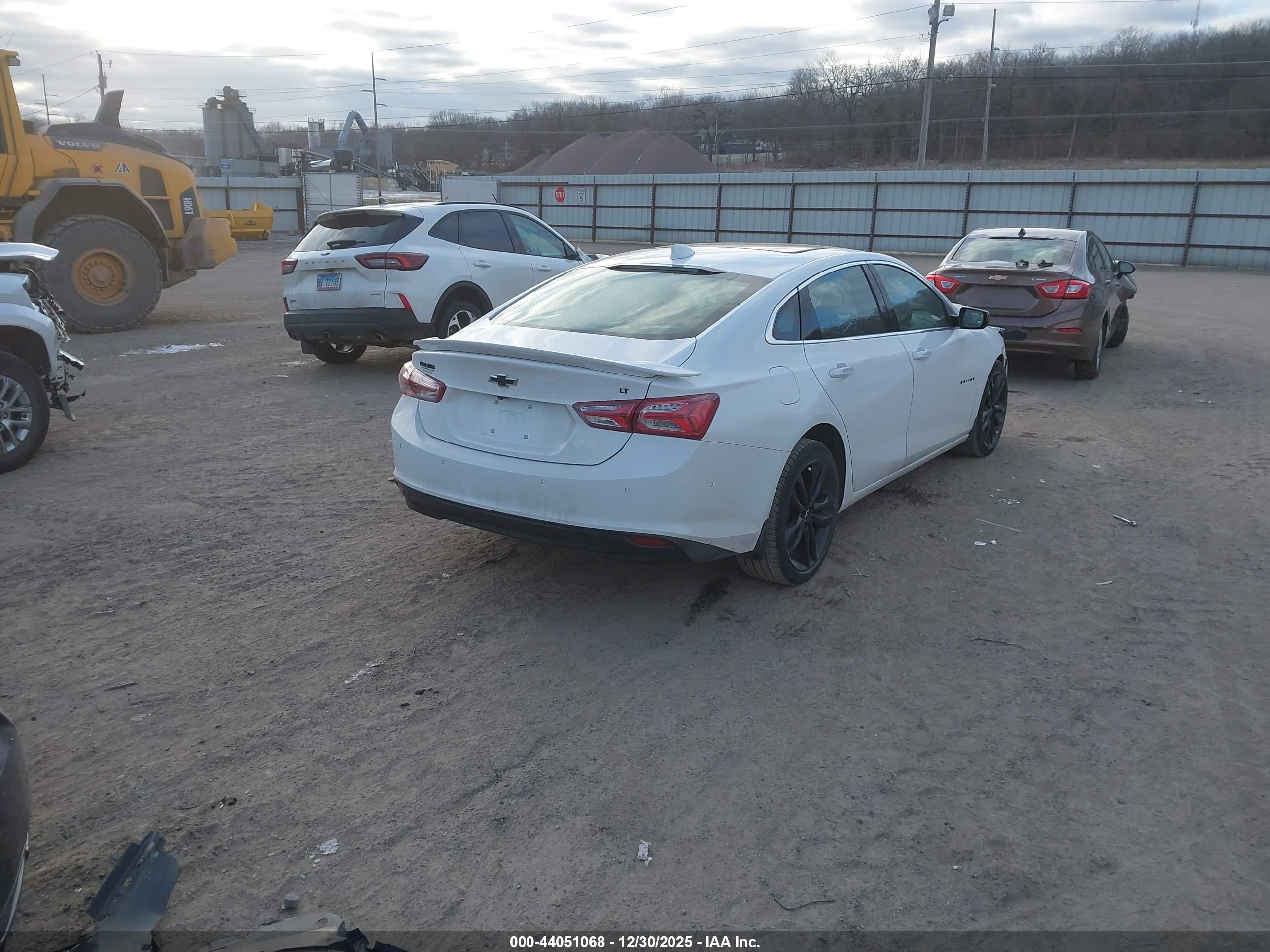 CHEVROLET MALIBU image 4