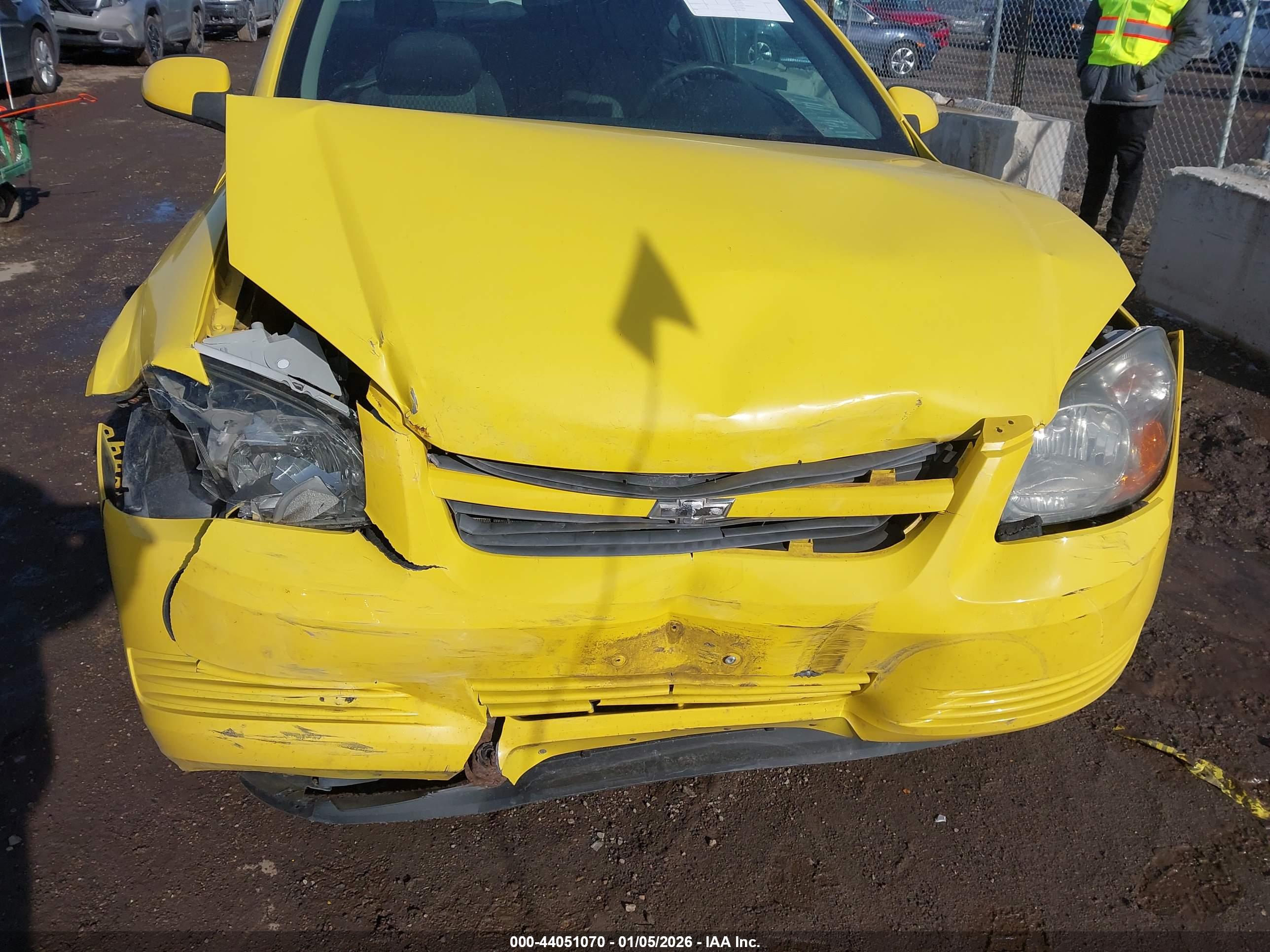 CHEVROLET COBALT image 6