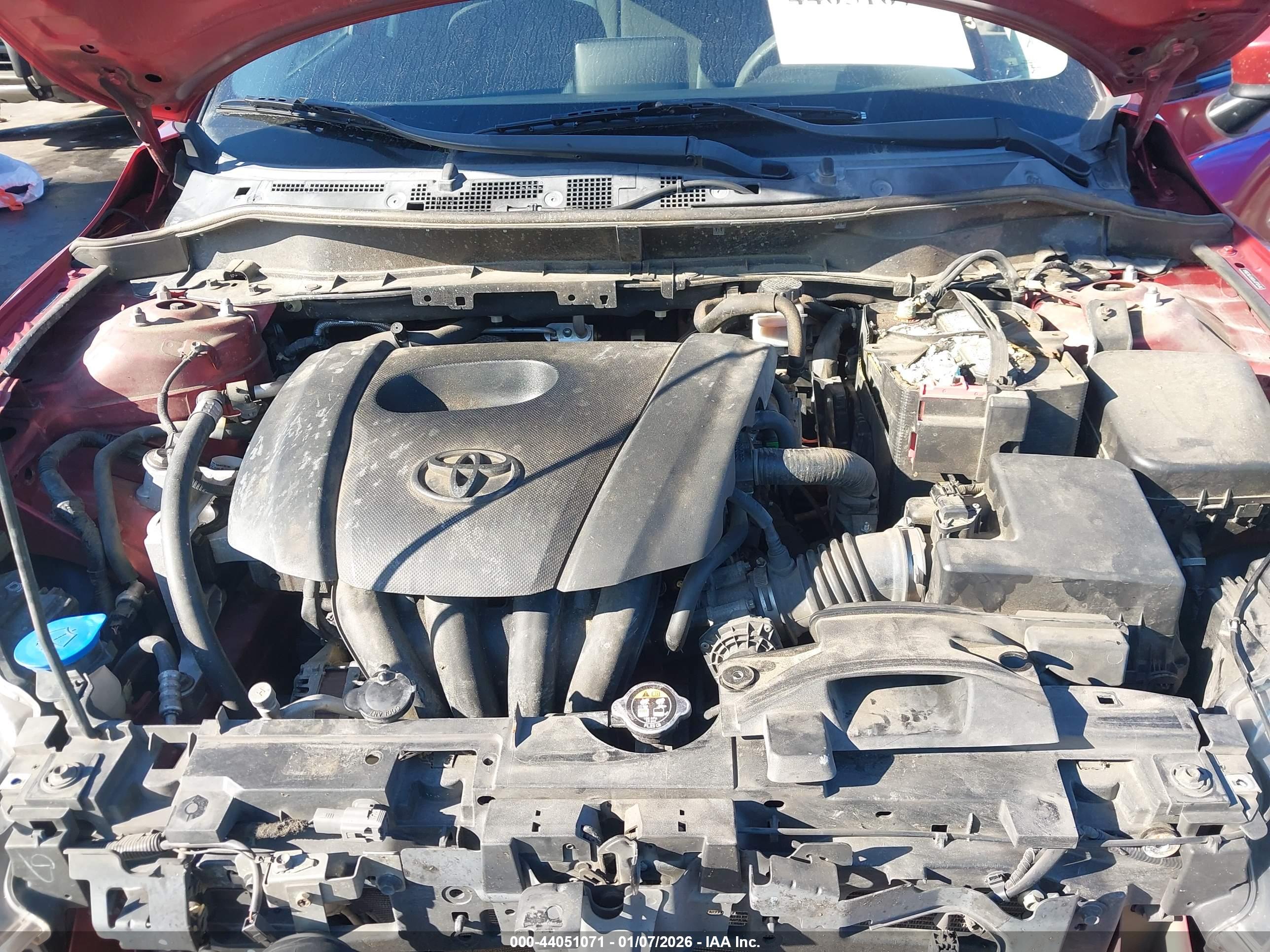 TOYOTA YARIS image 10