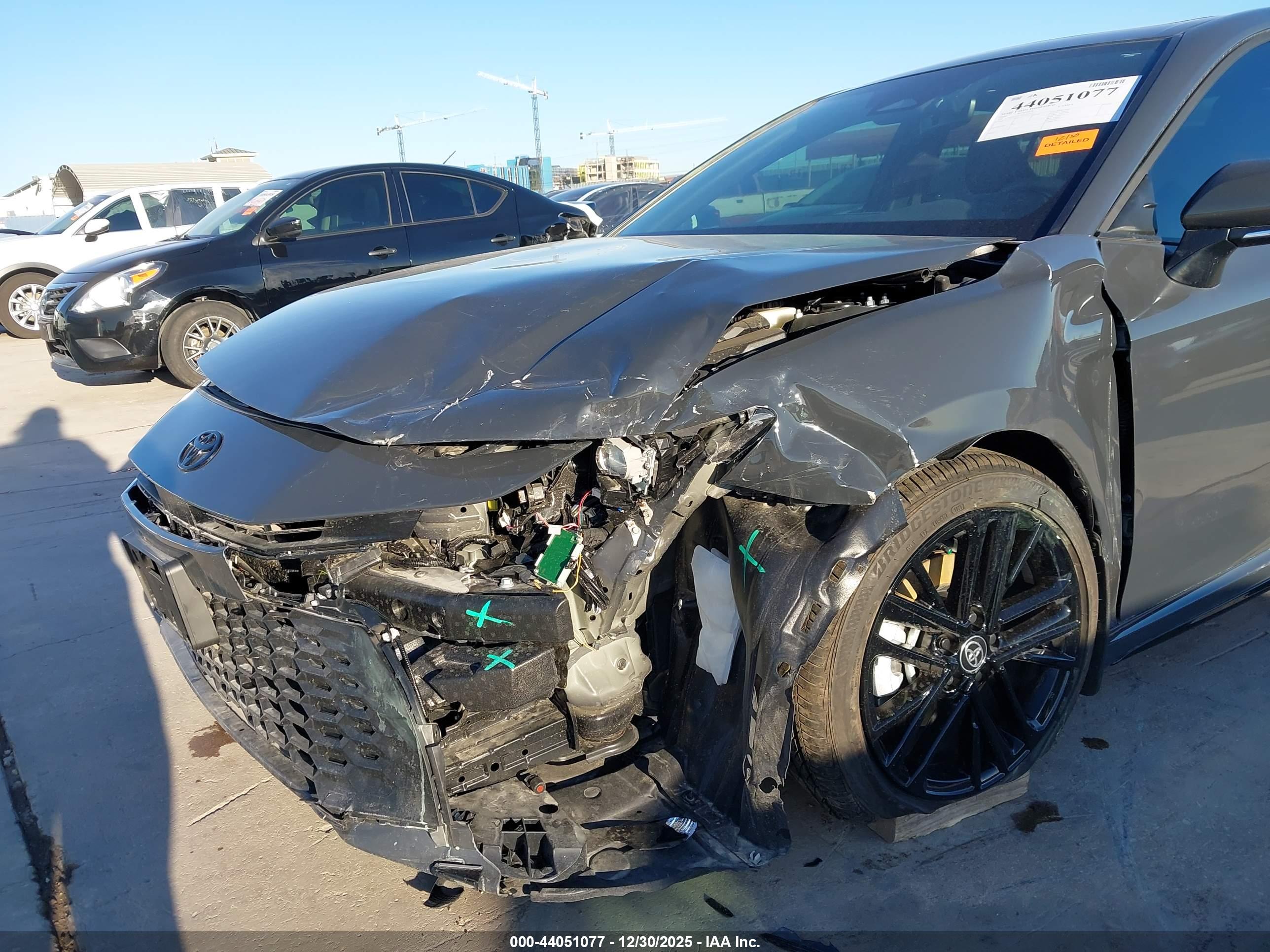 TOYOTA CAMRY image 6