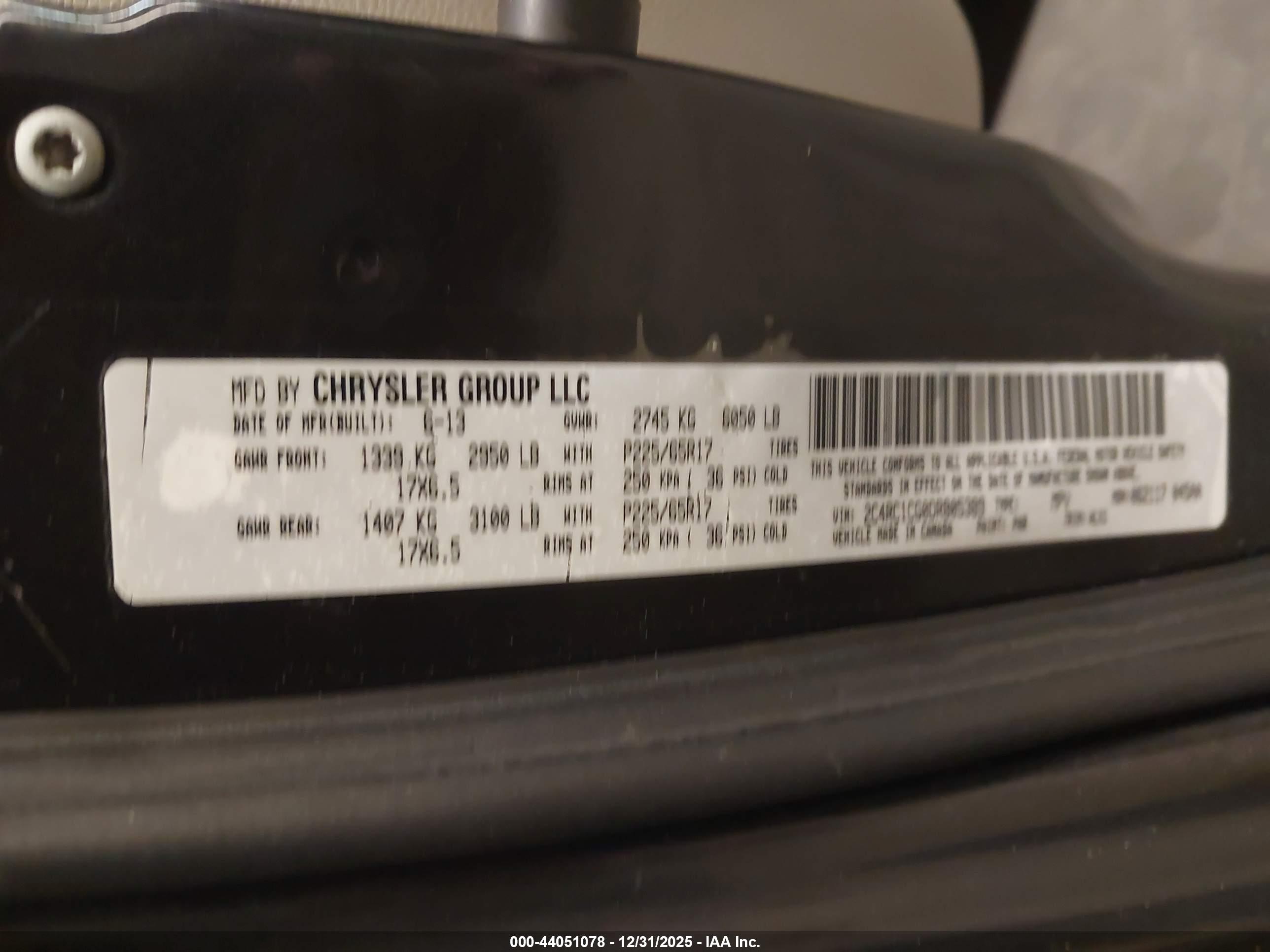 CHRYSLER TOWN image 9