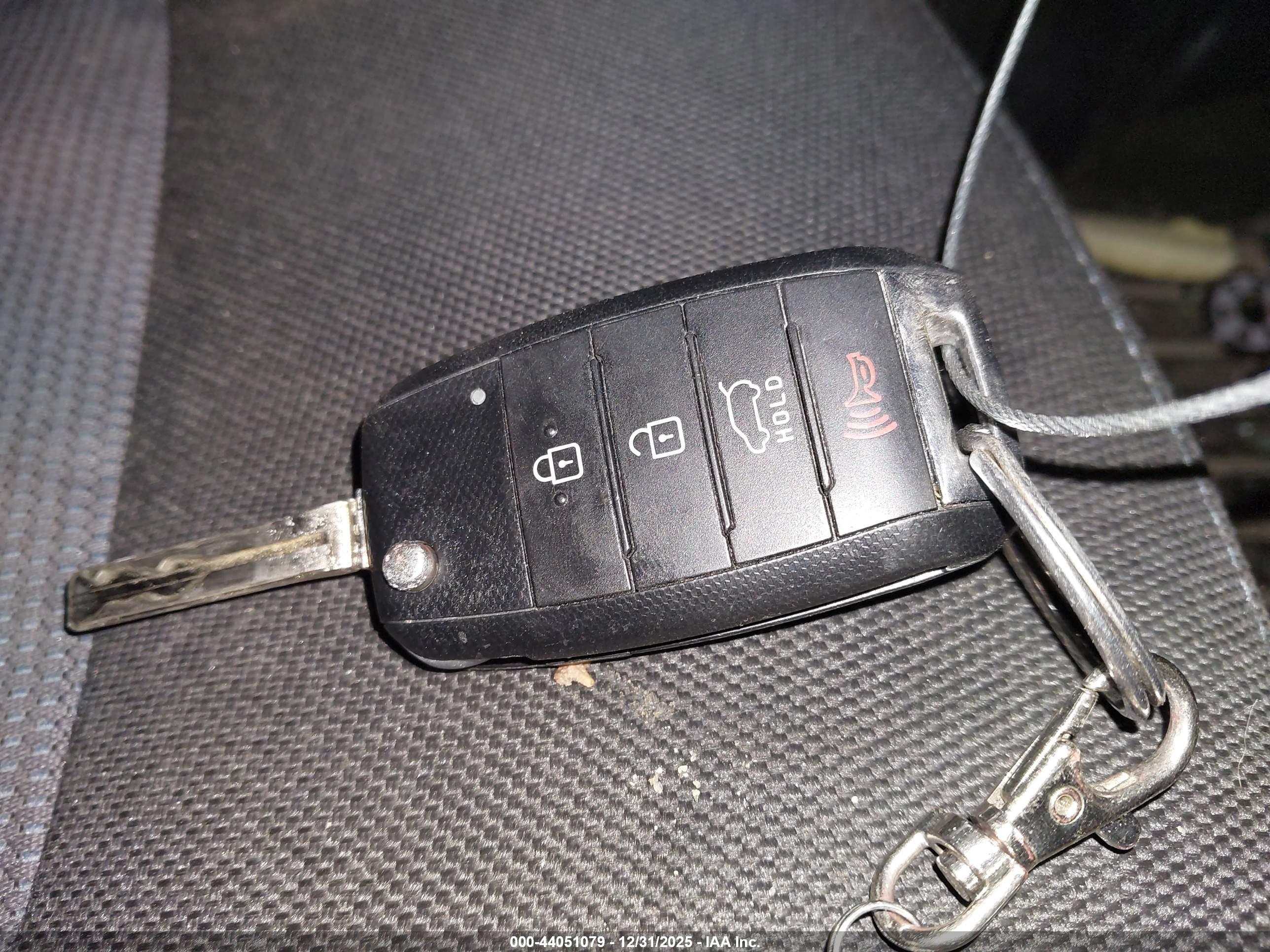 KIA SPORTAGE image 11