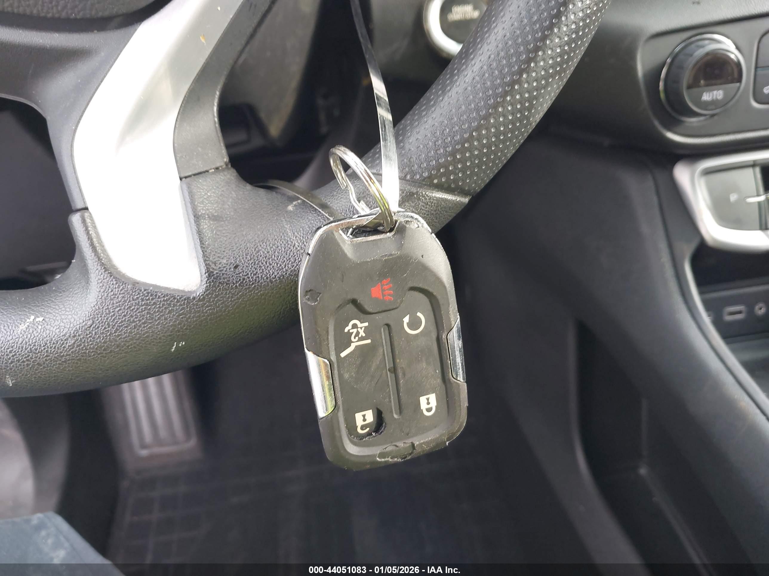 GMC TERRAIN image 11
