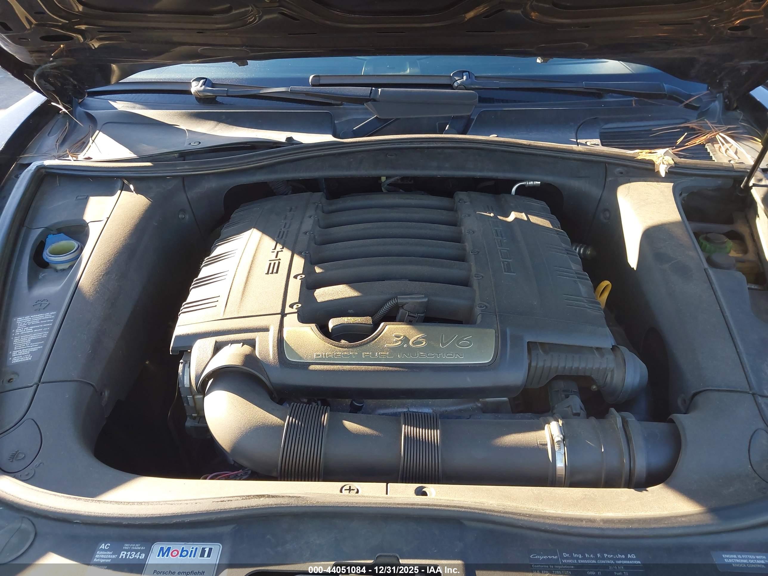 PORSCHE CAYENNE image 10