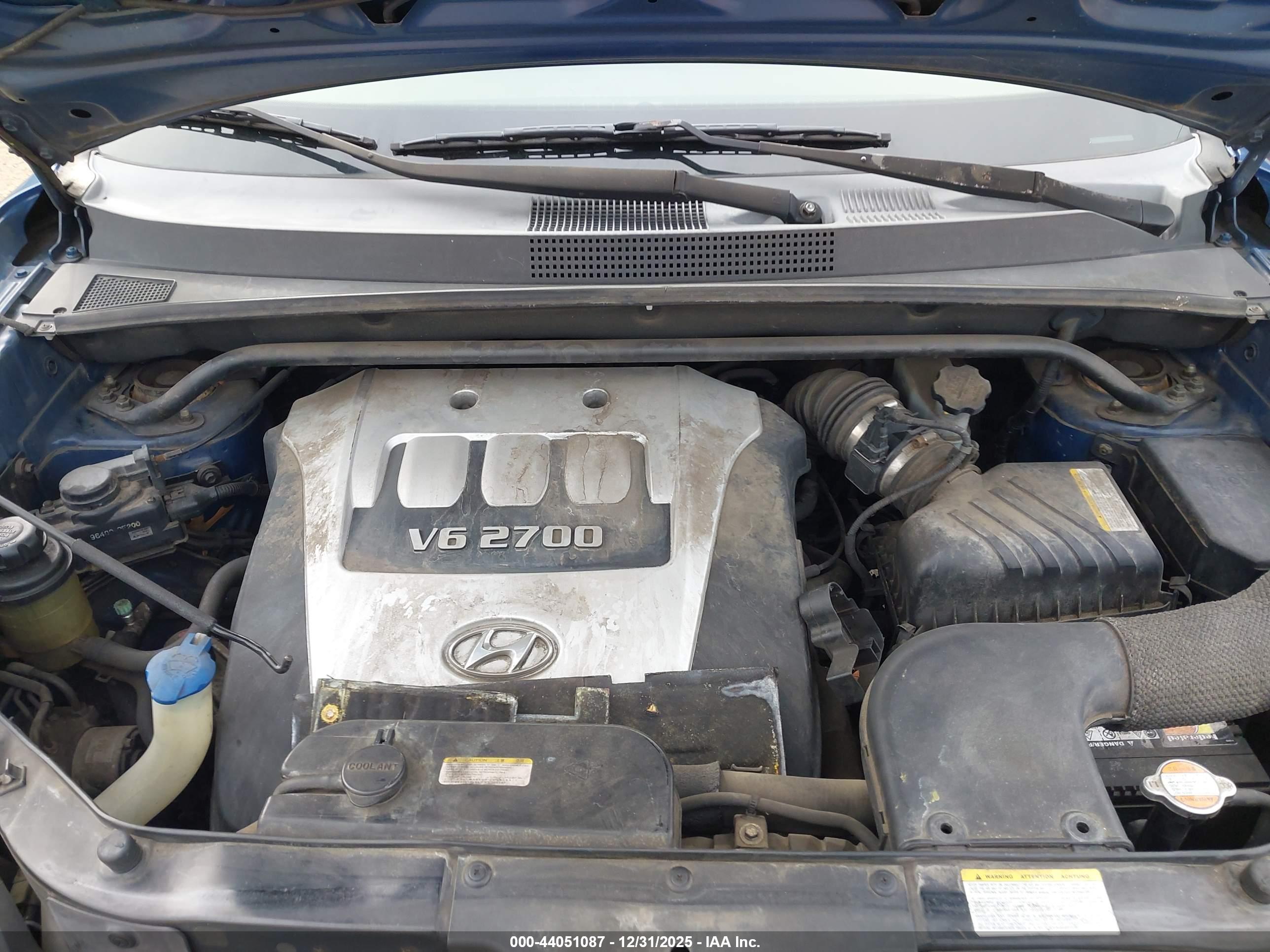 HYUNDAI TUCSON image 10
