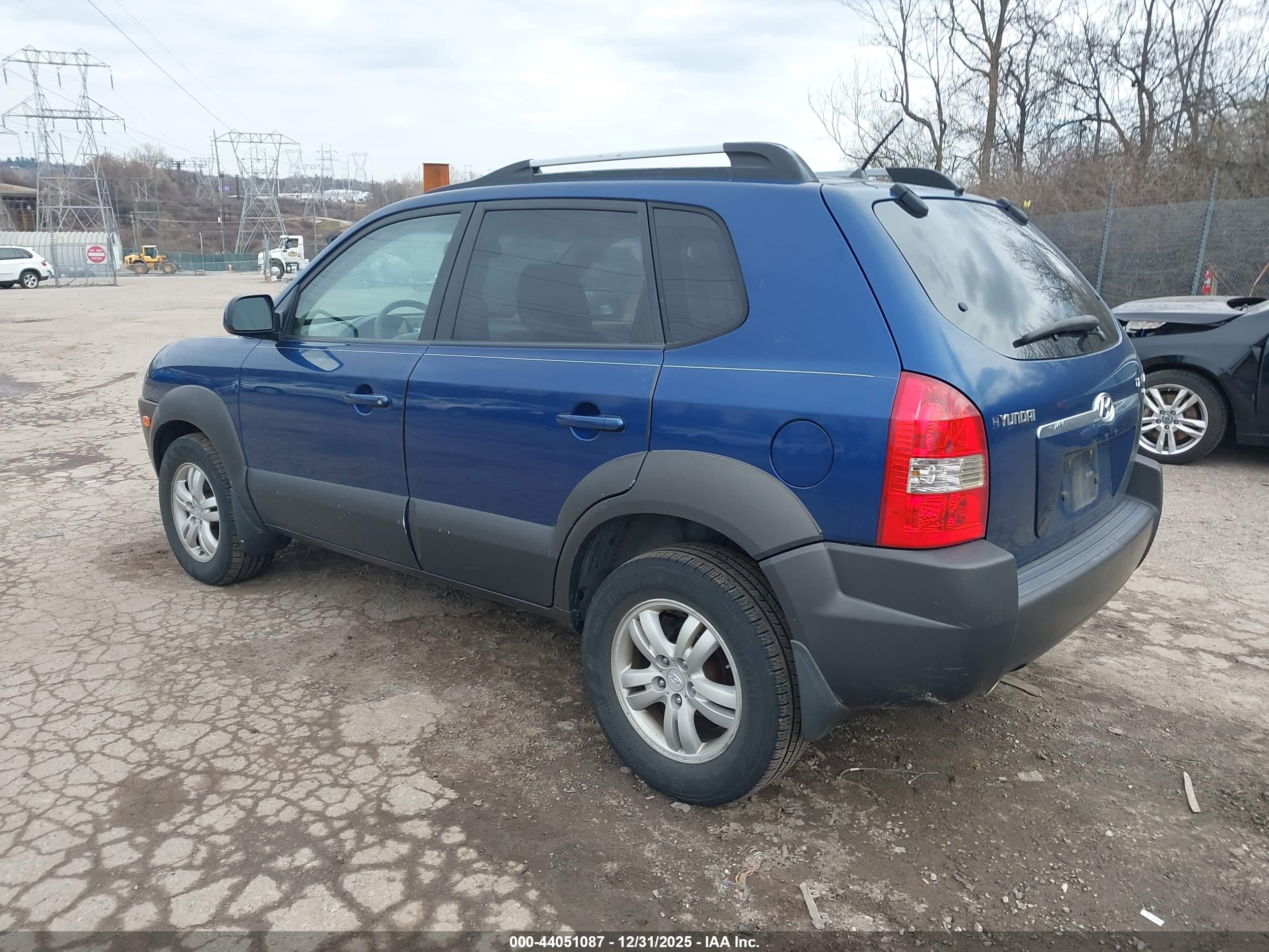 HYUNDAI TUCSON image 3