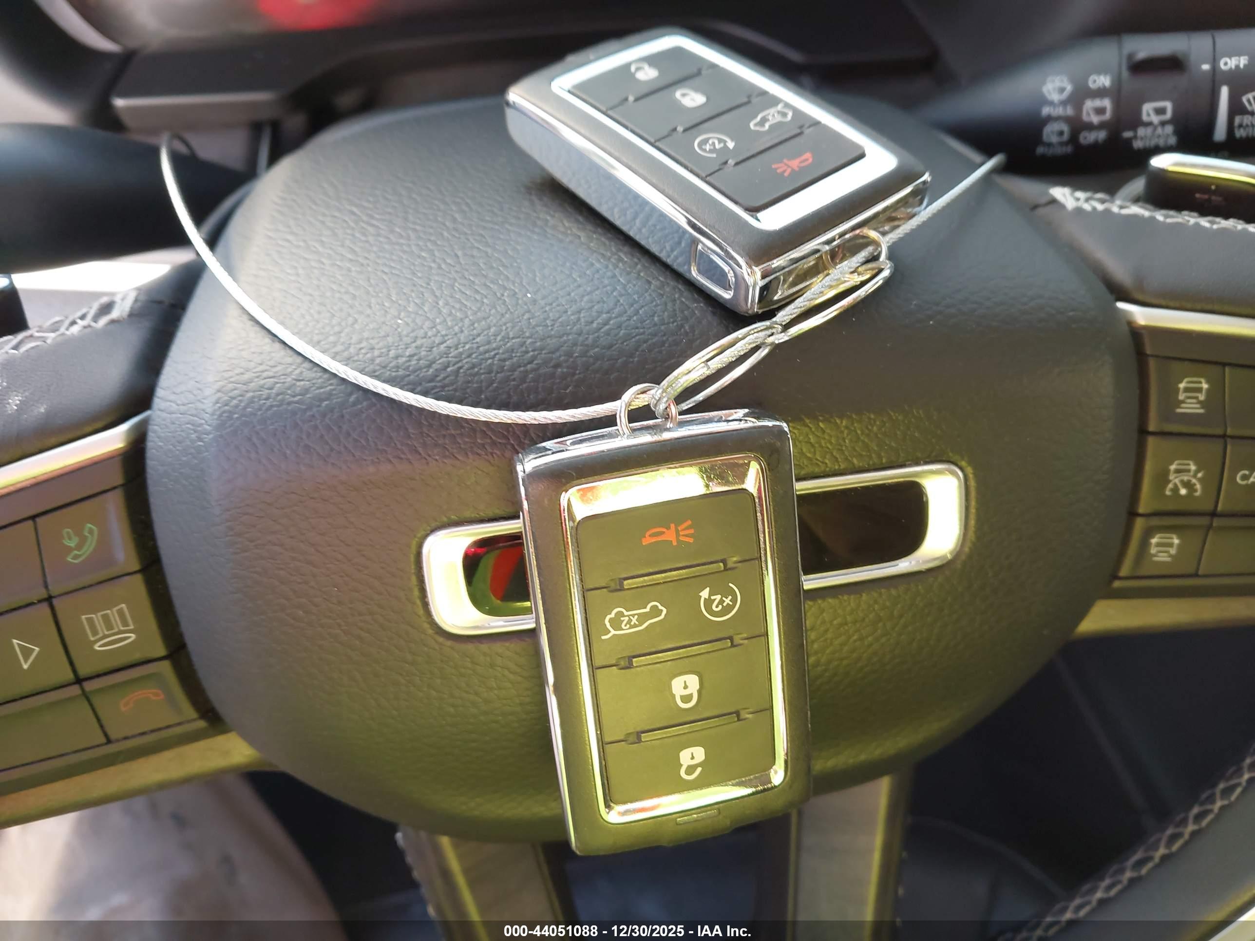 JEEP GRAND image 11