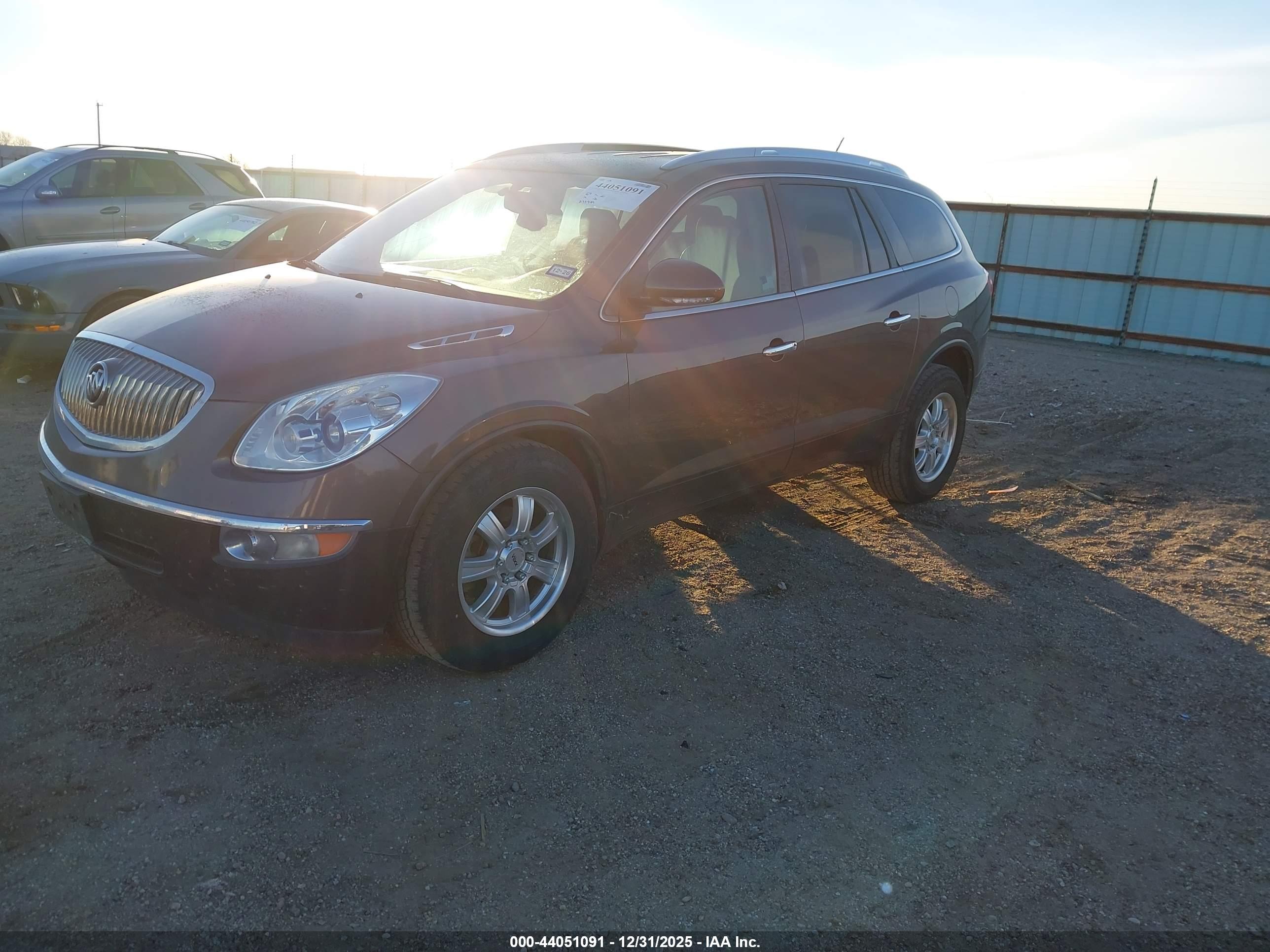 BUICK ENCLAVE image 2